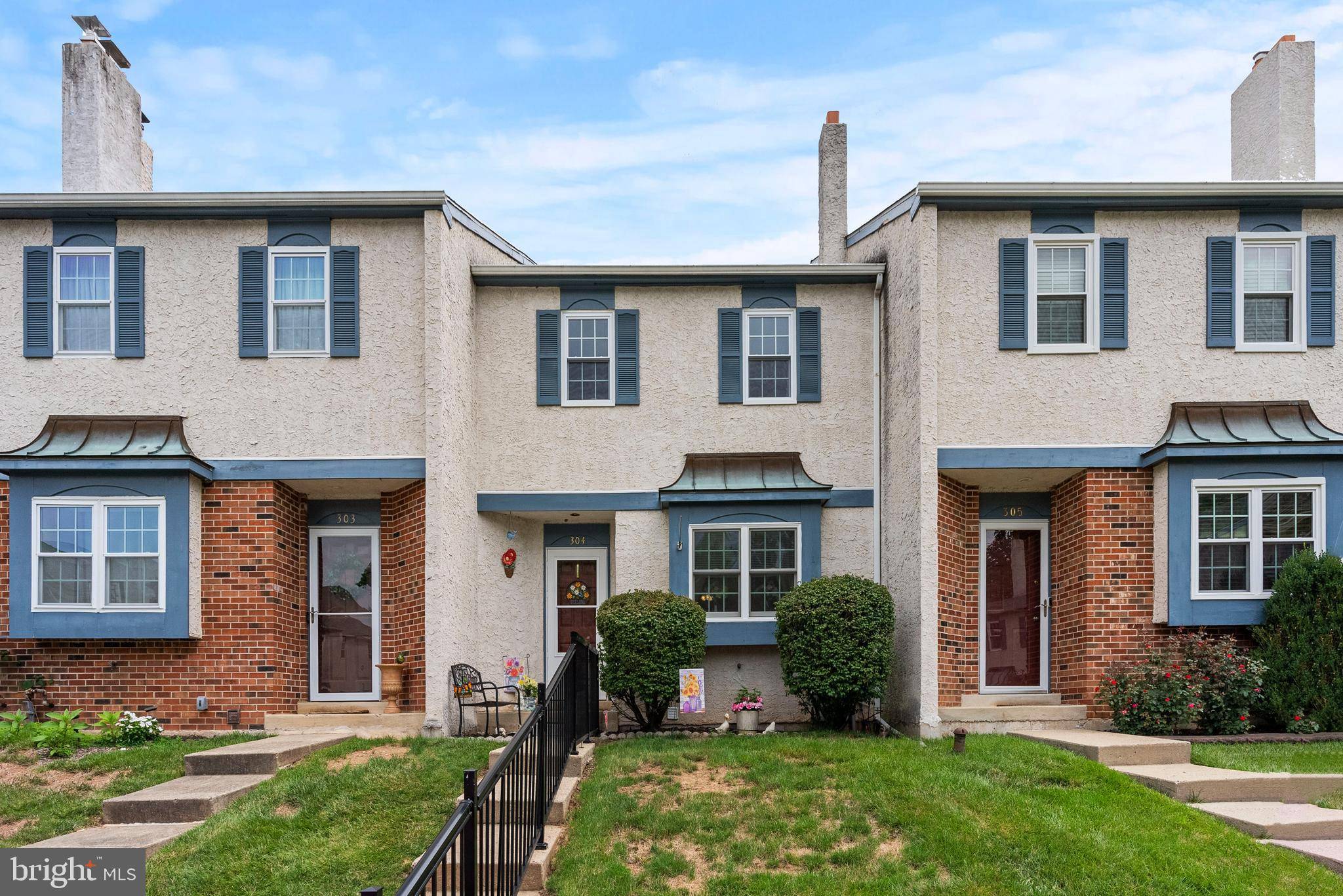 Phoenixville, PA 19460,304 DEBBIE LN