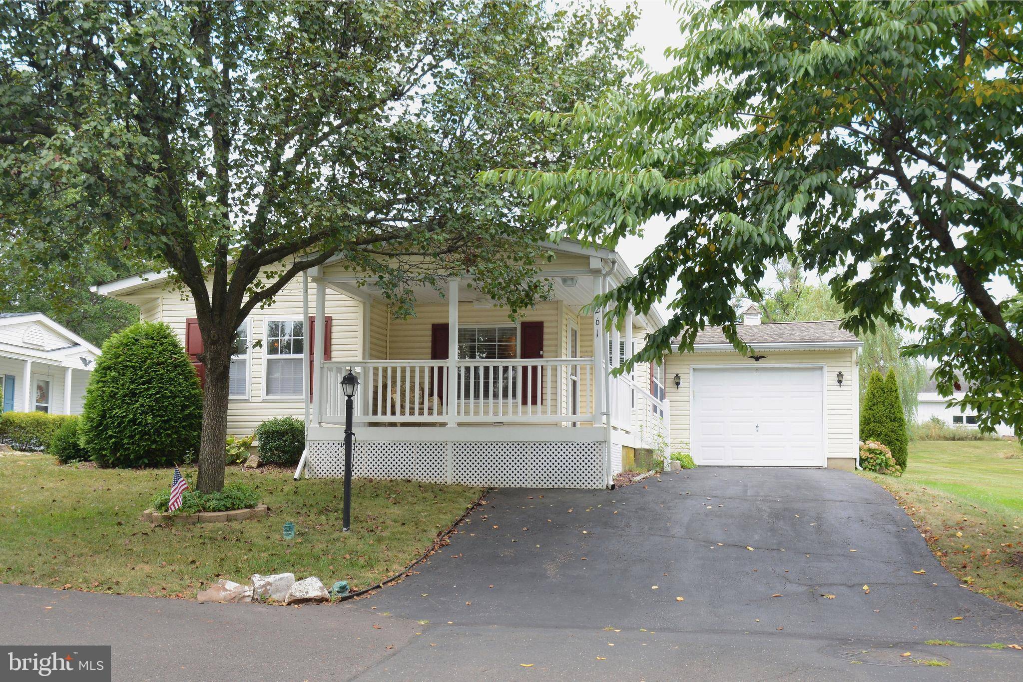 Souderton, PA 18964,261 CHADWICK CT