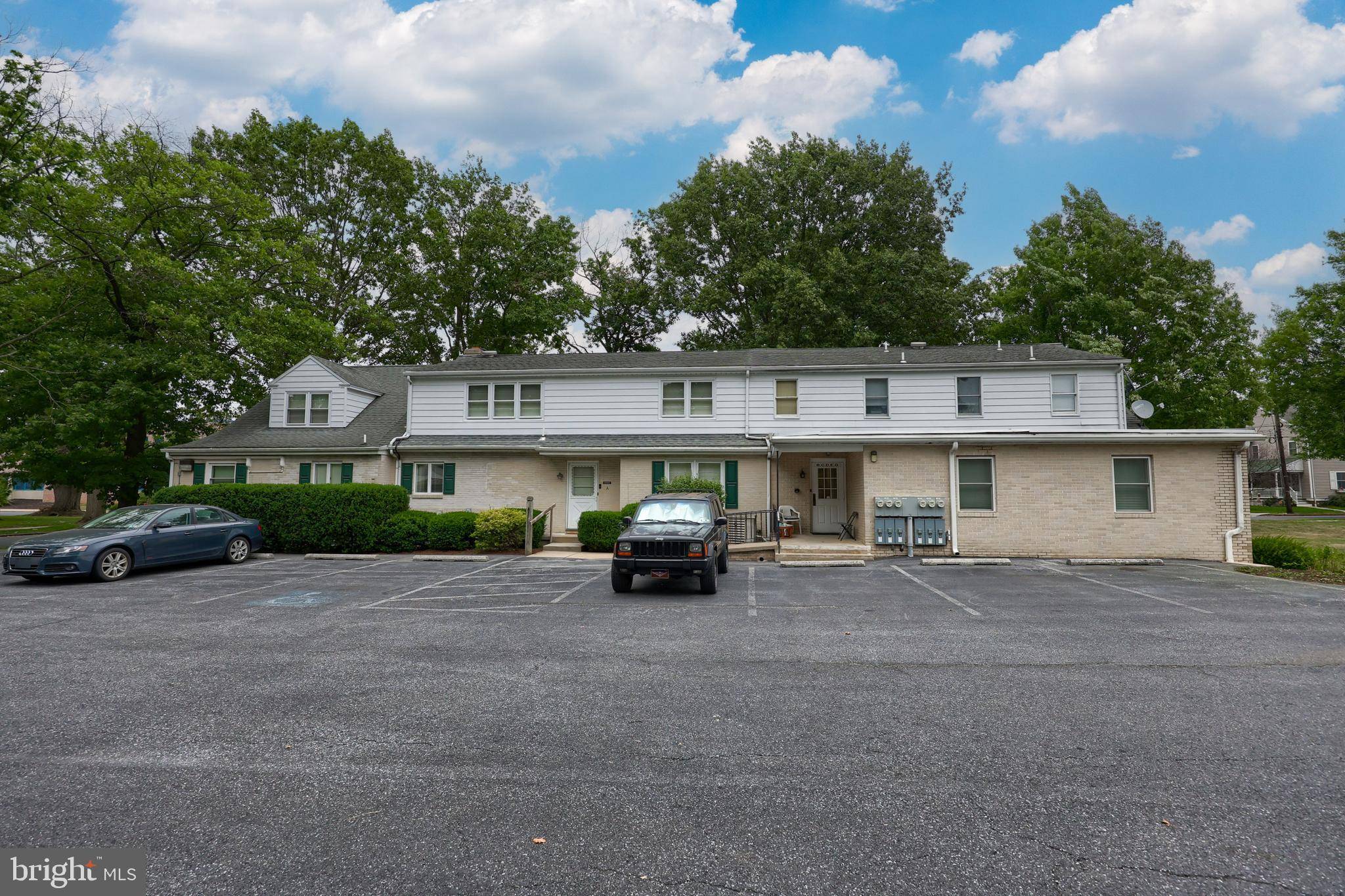 Manheim, PA 17545,130 S PENN ST