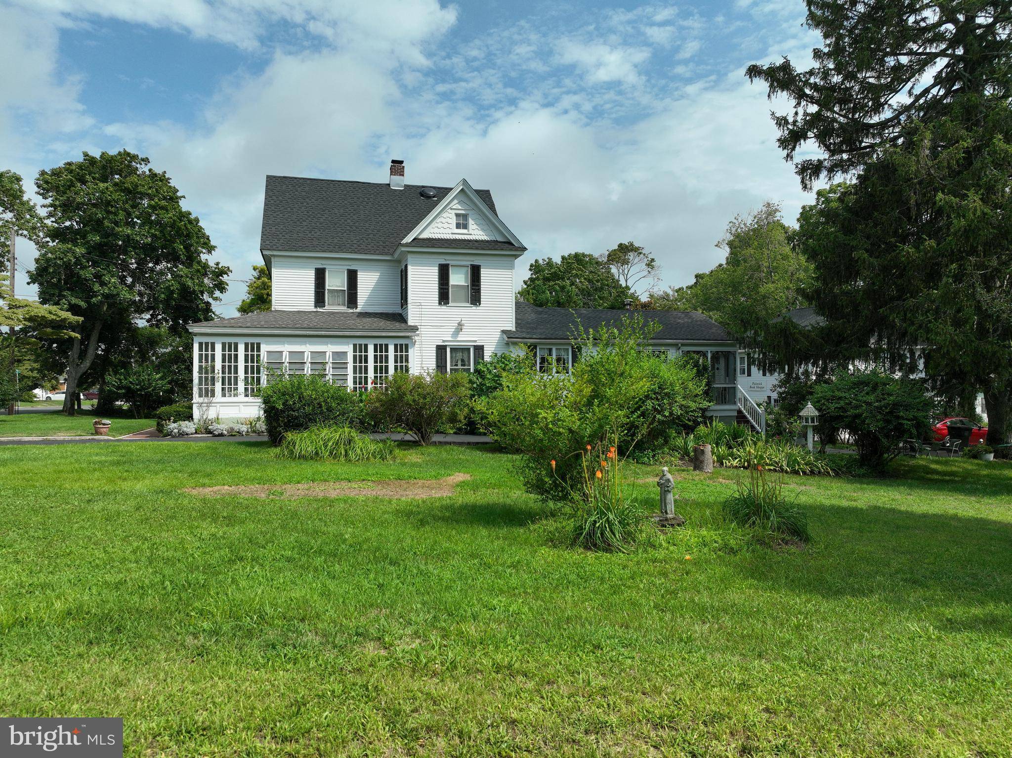 Tuckerton, NJ 08087,201/ 199 CEDAR ST