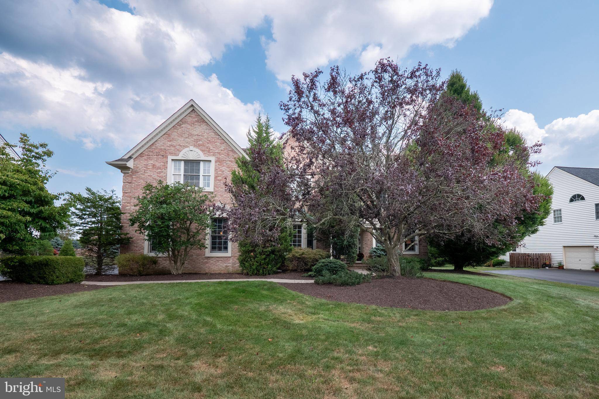 Bethlehem, PA 18015,2059 PHEASANT CT