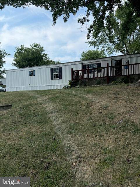 Carlisle, PA 17015,10 MIMOSA LN