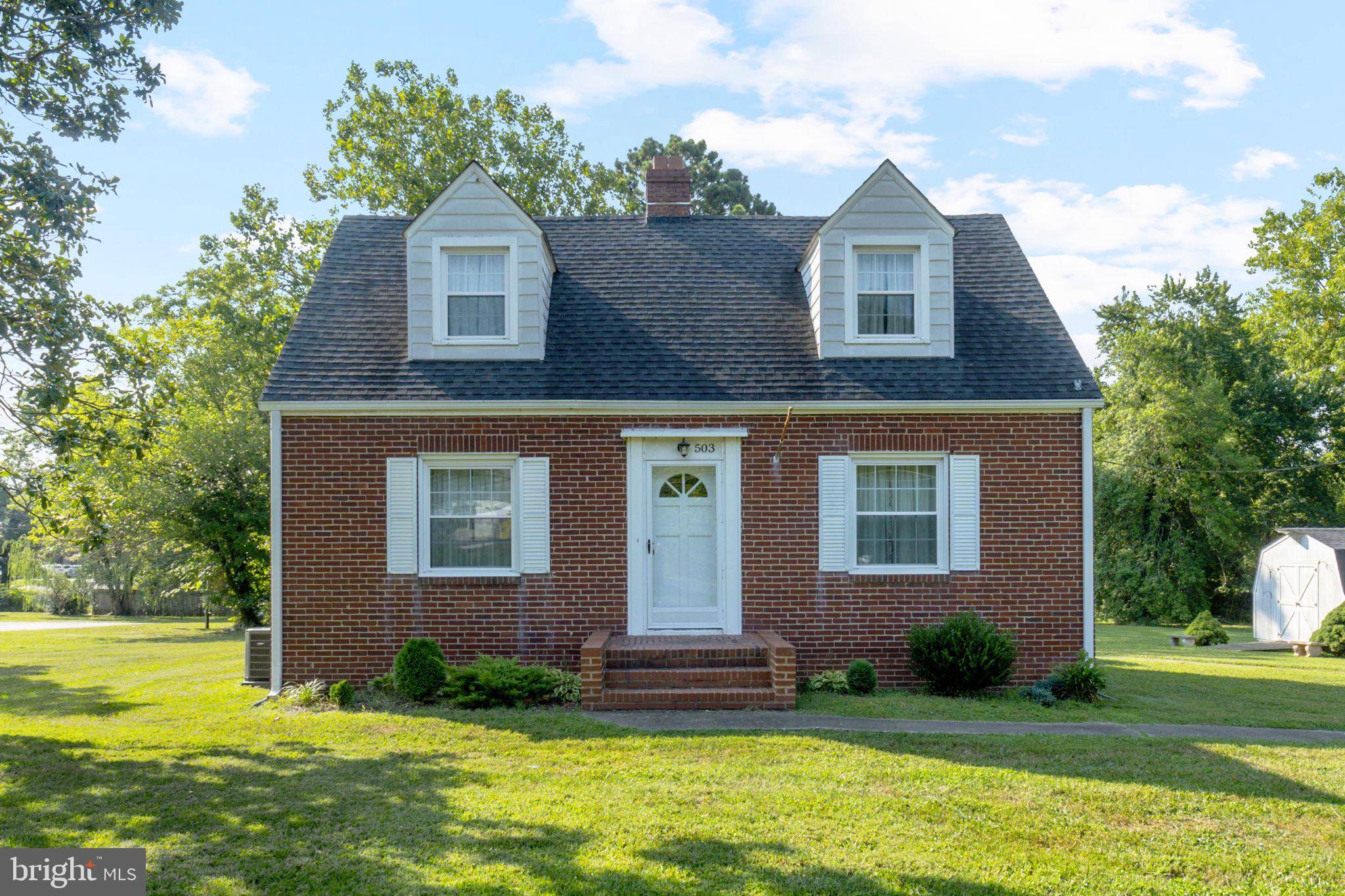 Gordonsville, VA 22942,503 W GORDON AVE