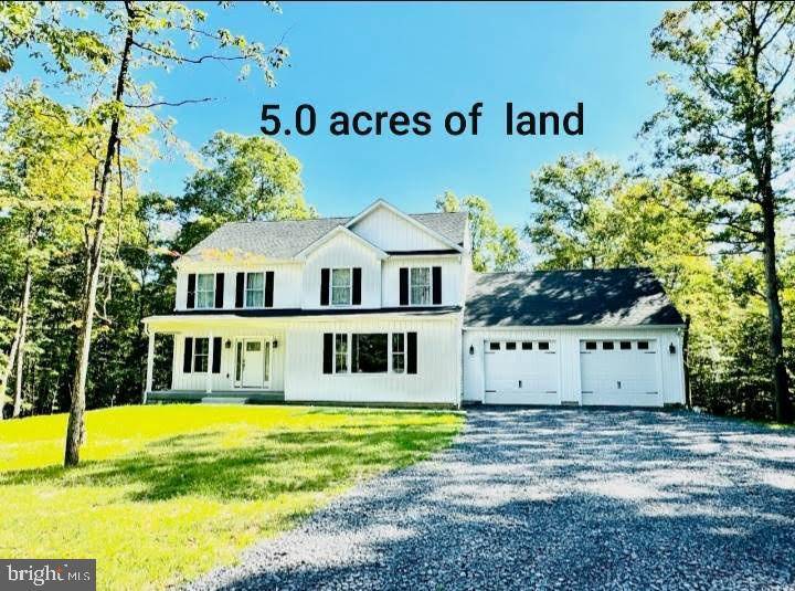Hedgesville, WV 25427,218 CLAVIUS WAY