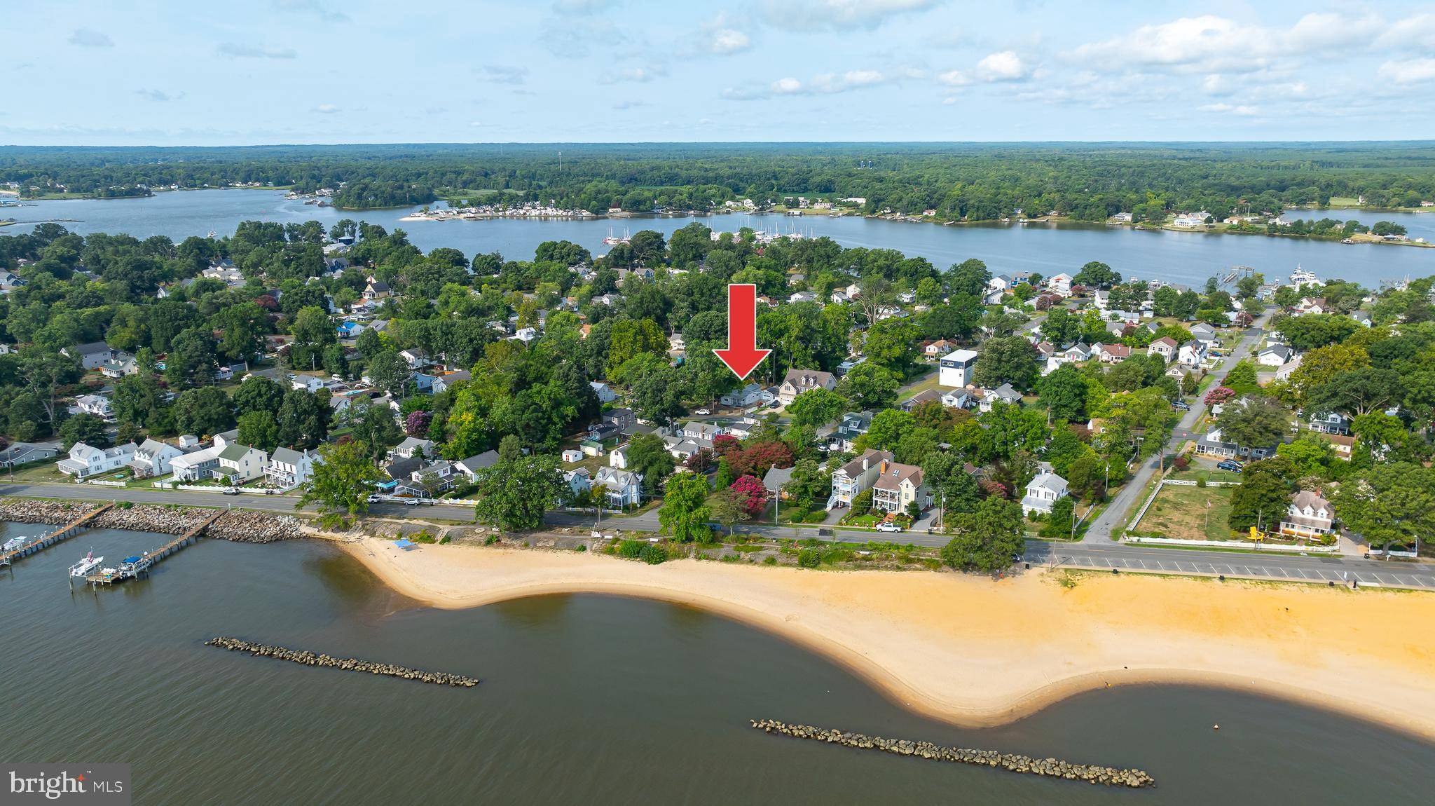 Colonial Beach, VA 22443,309 LOSSING AVE