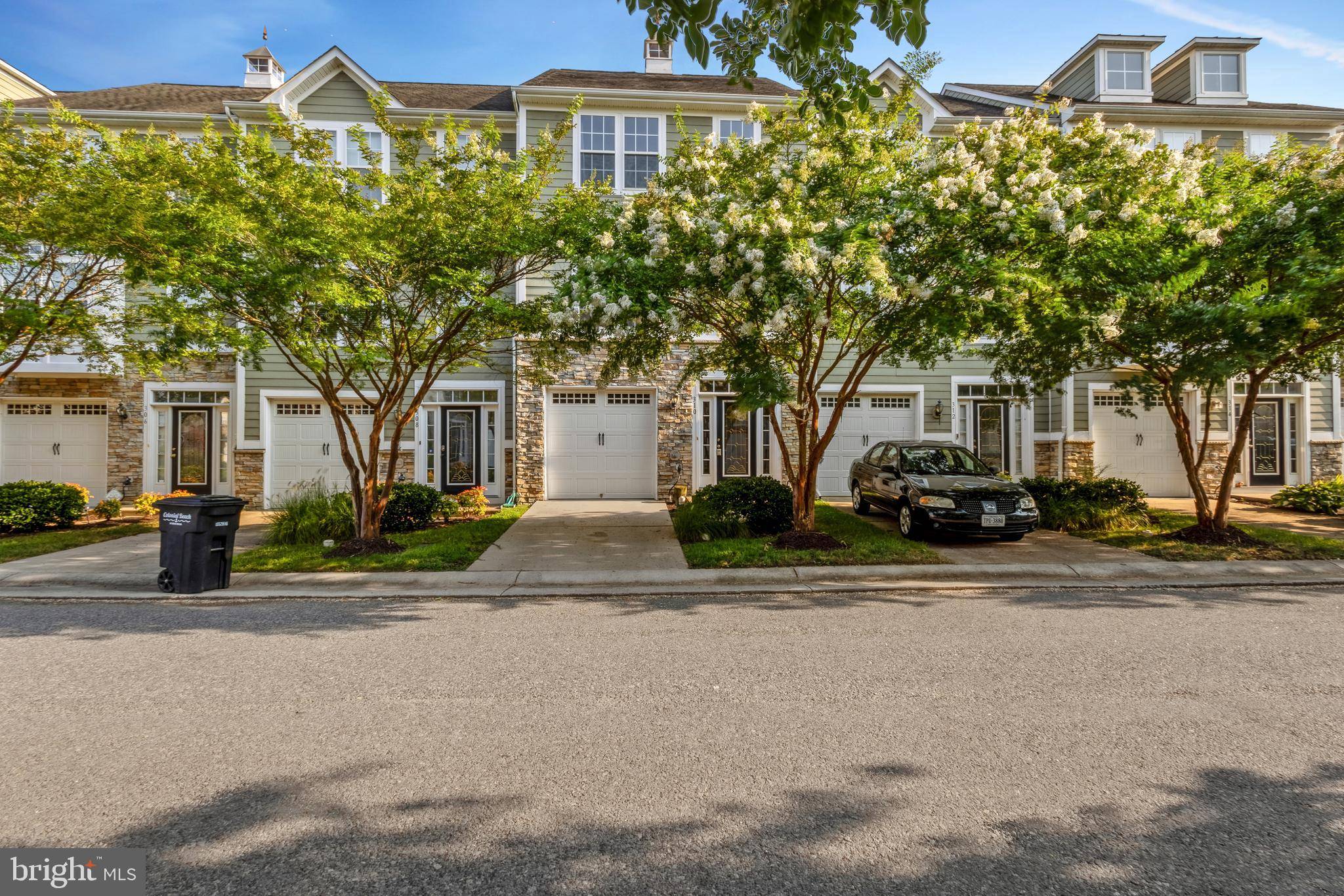 Colonial Beach, VA 22443,310 MONROE POINT DR