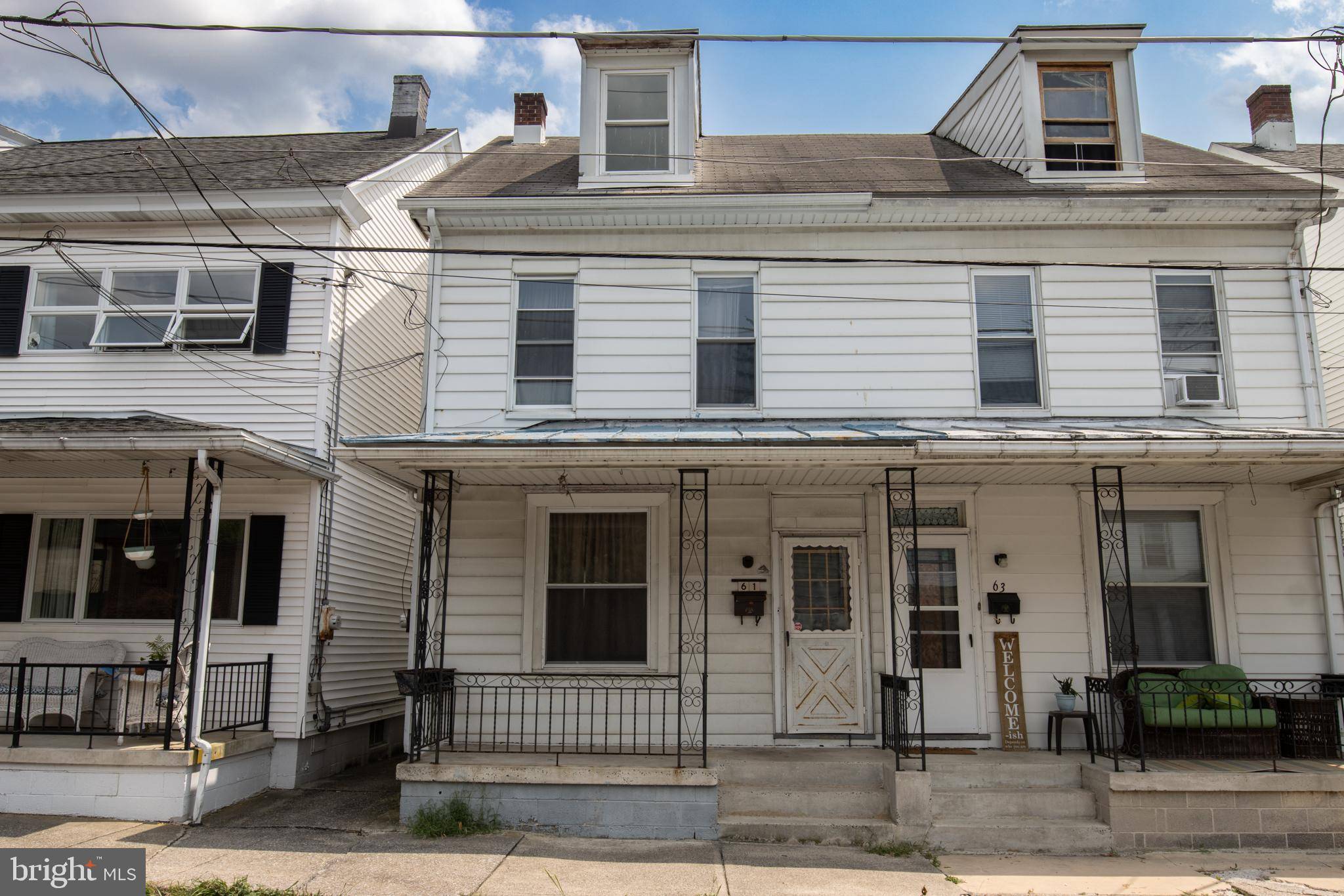 Pine Grove, PA 17963,61 MIFFLIN ST