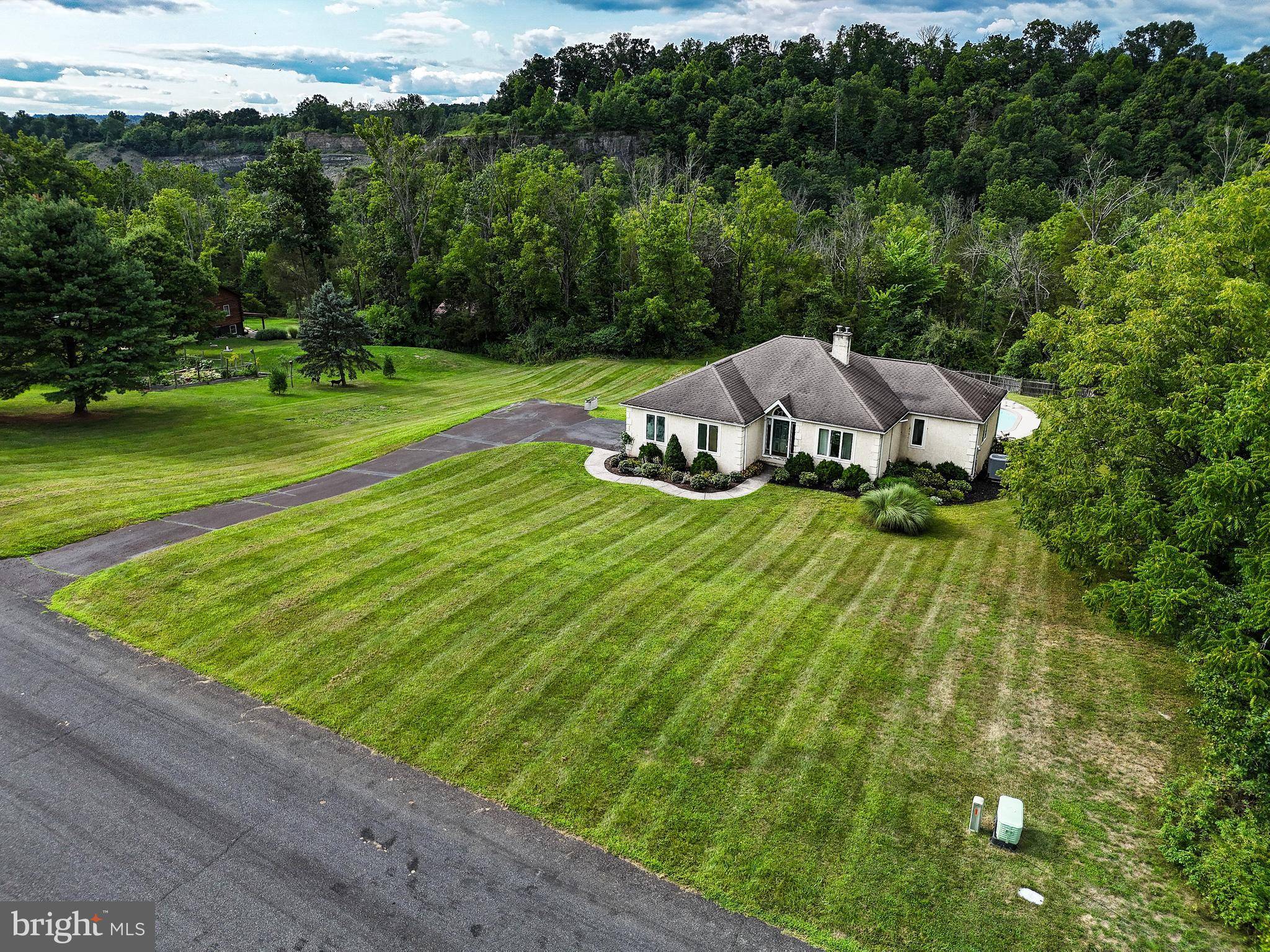 Harleysville, PA 19438,2720 UNAMI CIR