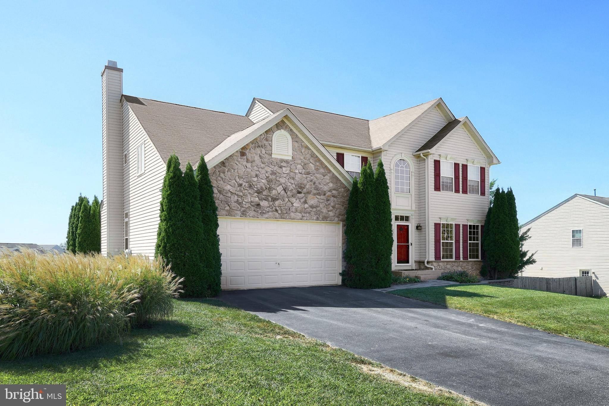 Hanover, PA 17331,2255 WATER GARDEN DR