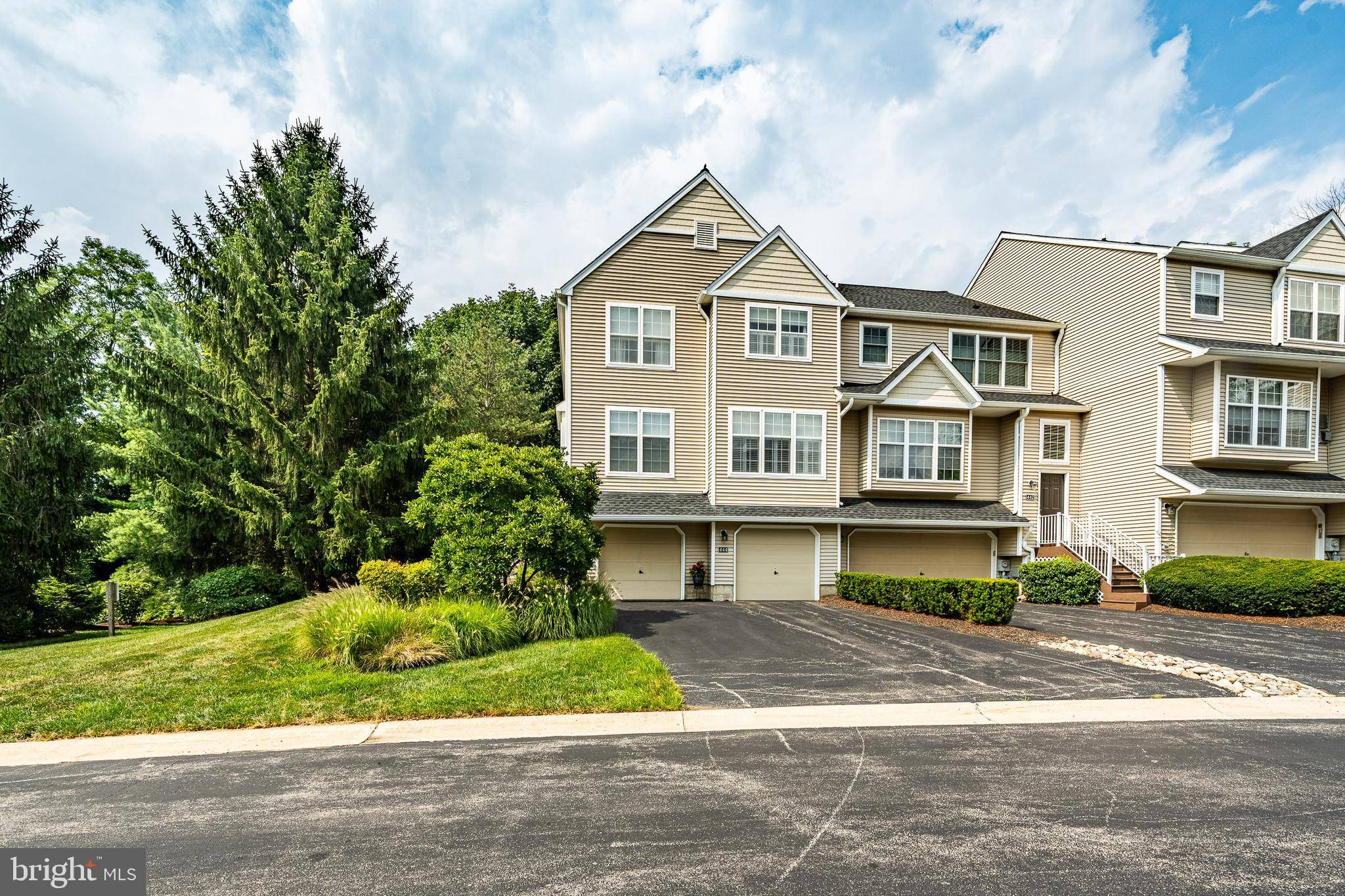 West Chester, PA 19382,444 LAKE GEORGE CIR