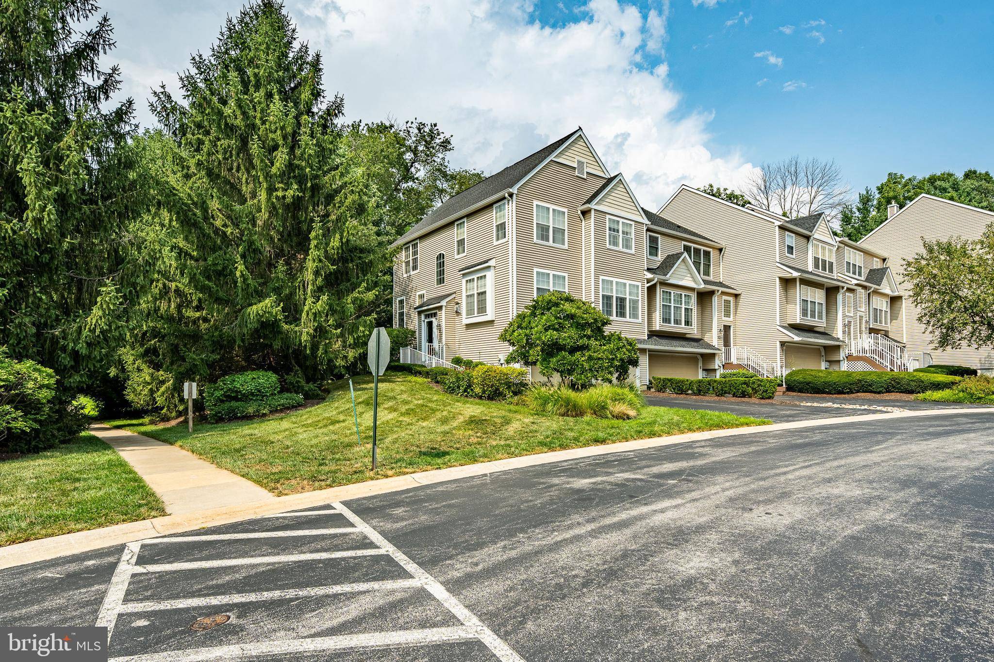 West Chester, PA 19382,444 LAKE GEORGE CIR