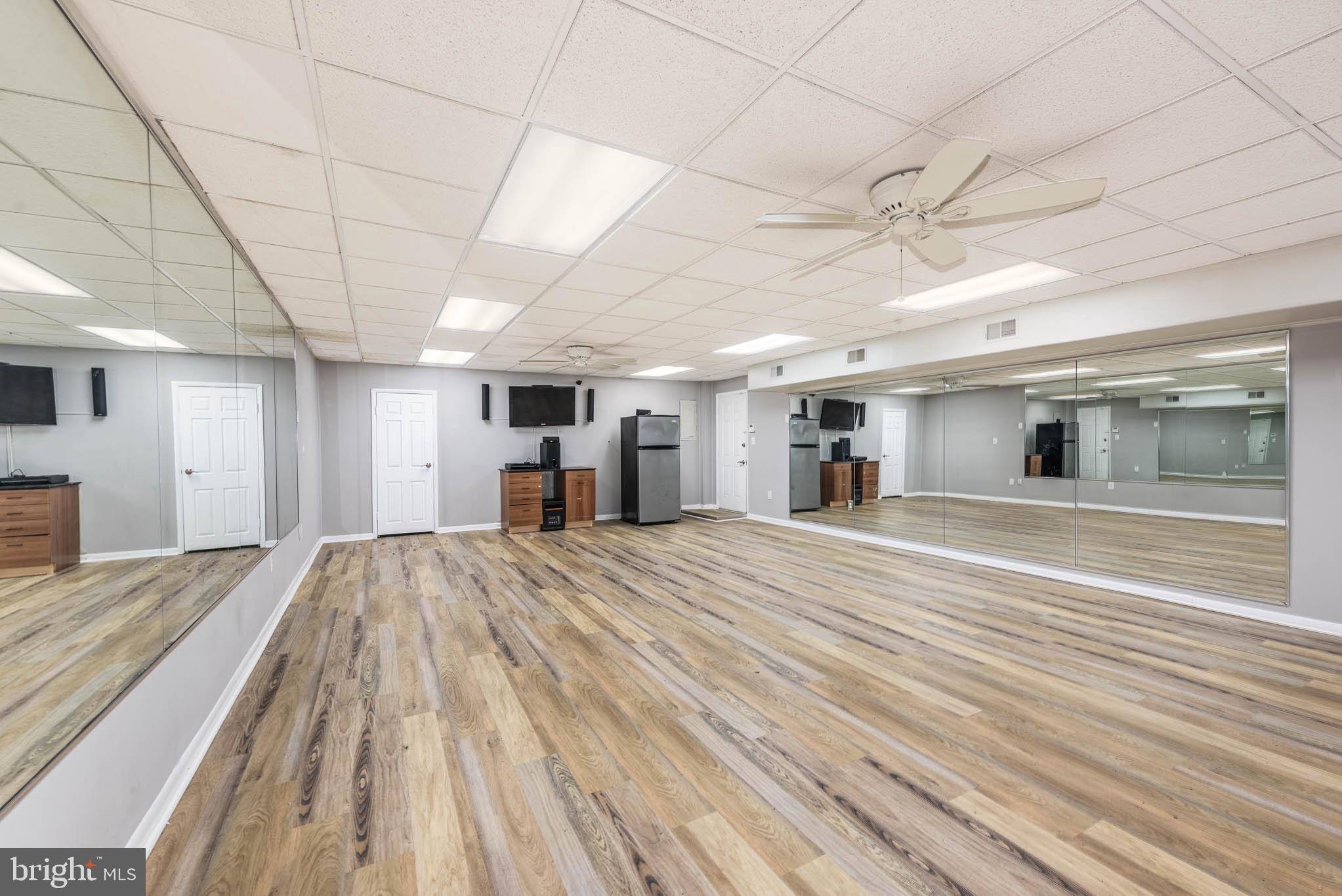 Rosedale, MD 21237,8330 PULASKI HWY #F