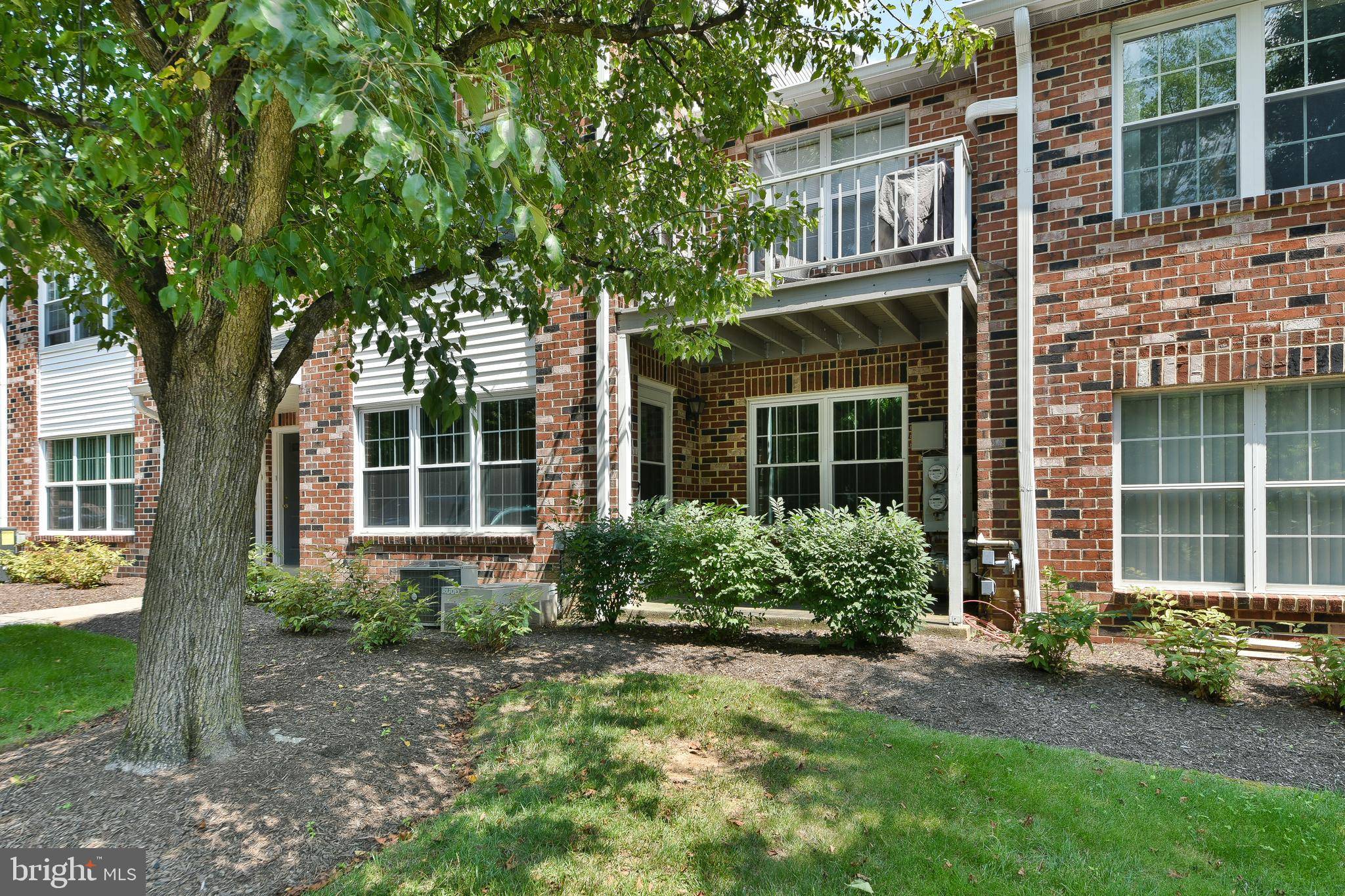 Elkins Park, PA 19027,205 GLEN LN #CONDO 345