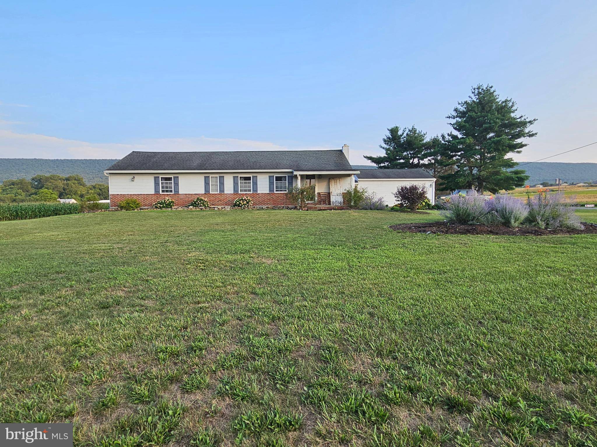 Lykens, PA 17048,414 PICNIC RD