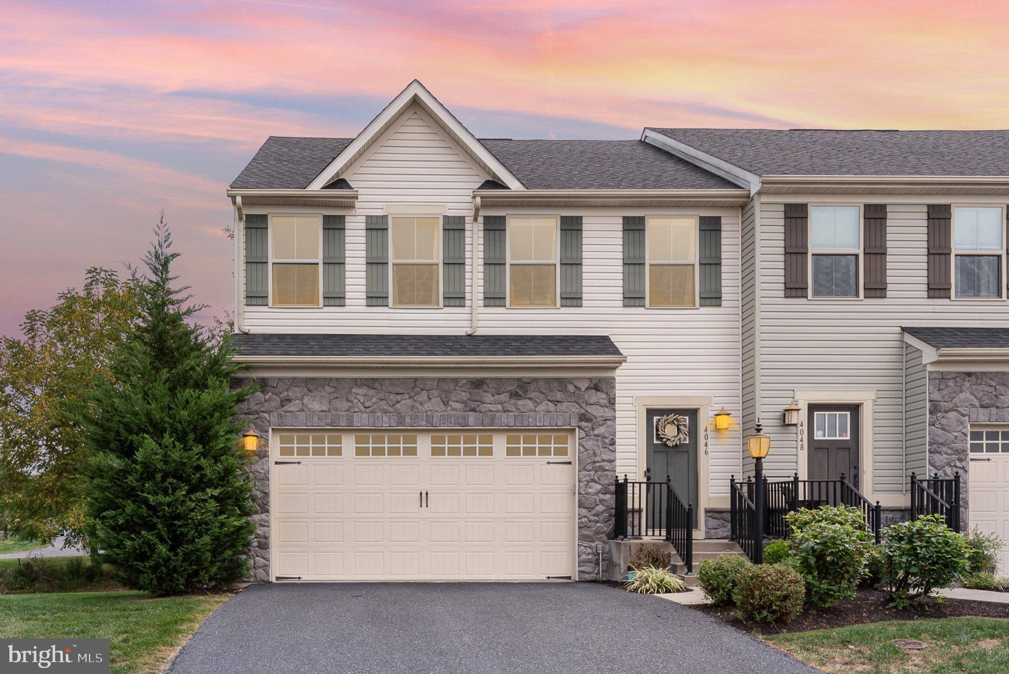 Harrisburg, PA 17112,4046 SILVER CHARM CT