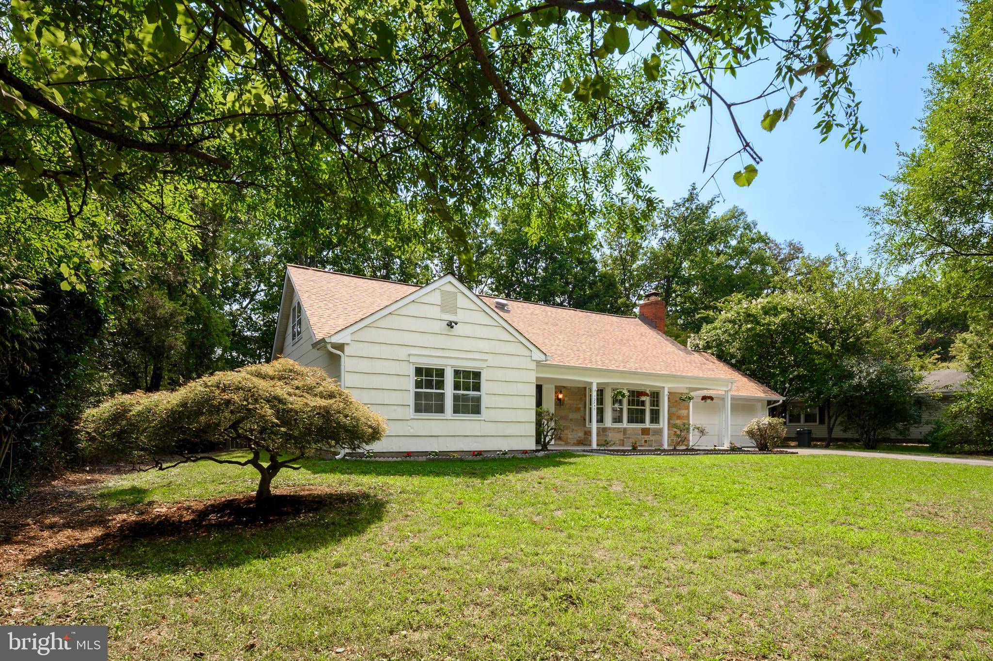 Laurel, MD 20708,12340 SHADETREE LN