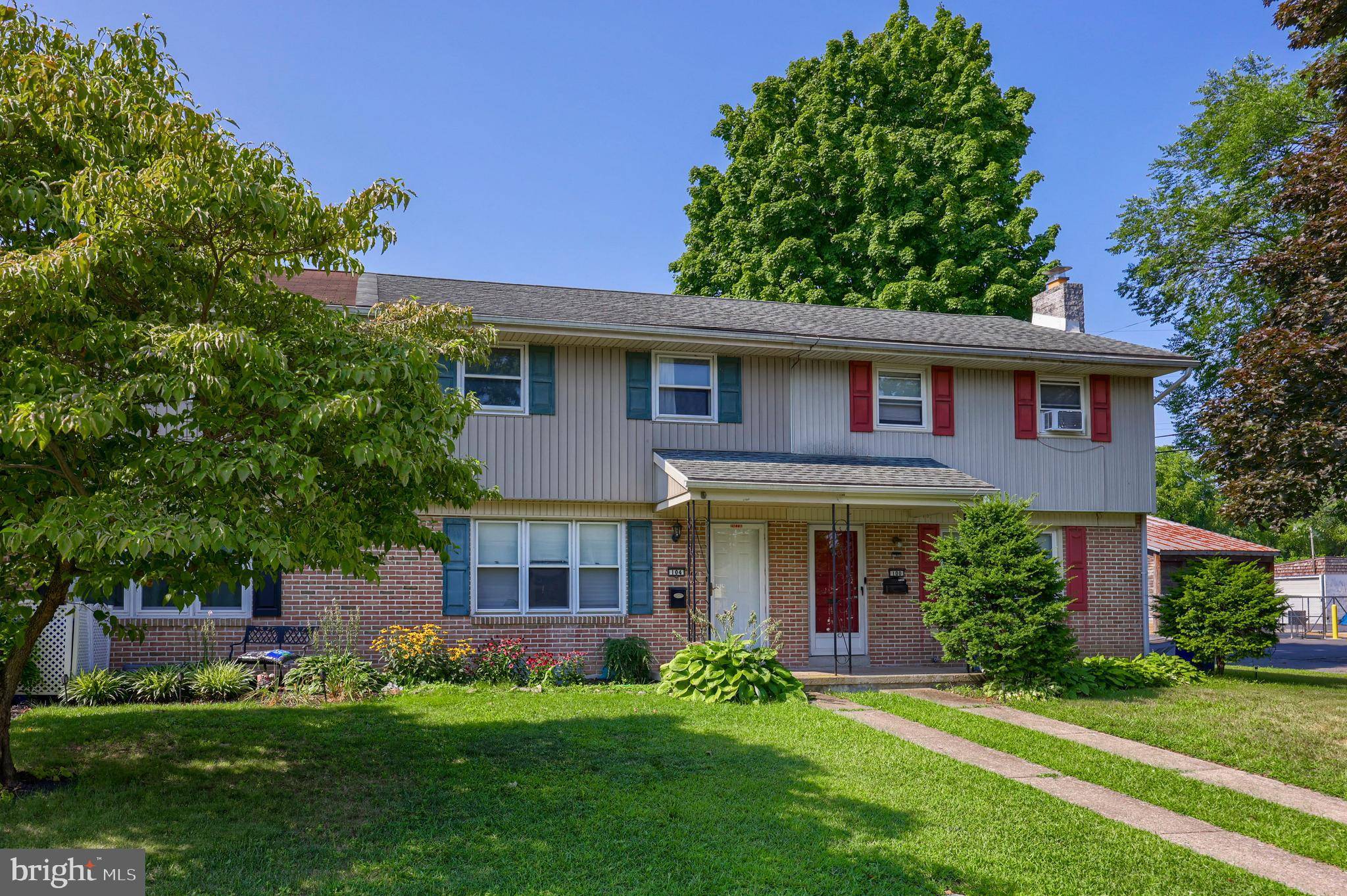 Robesonia, PA 19551,104 PENNBROOK AVE