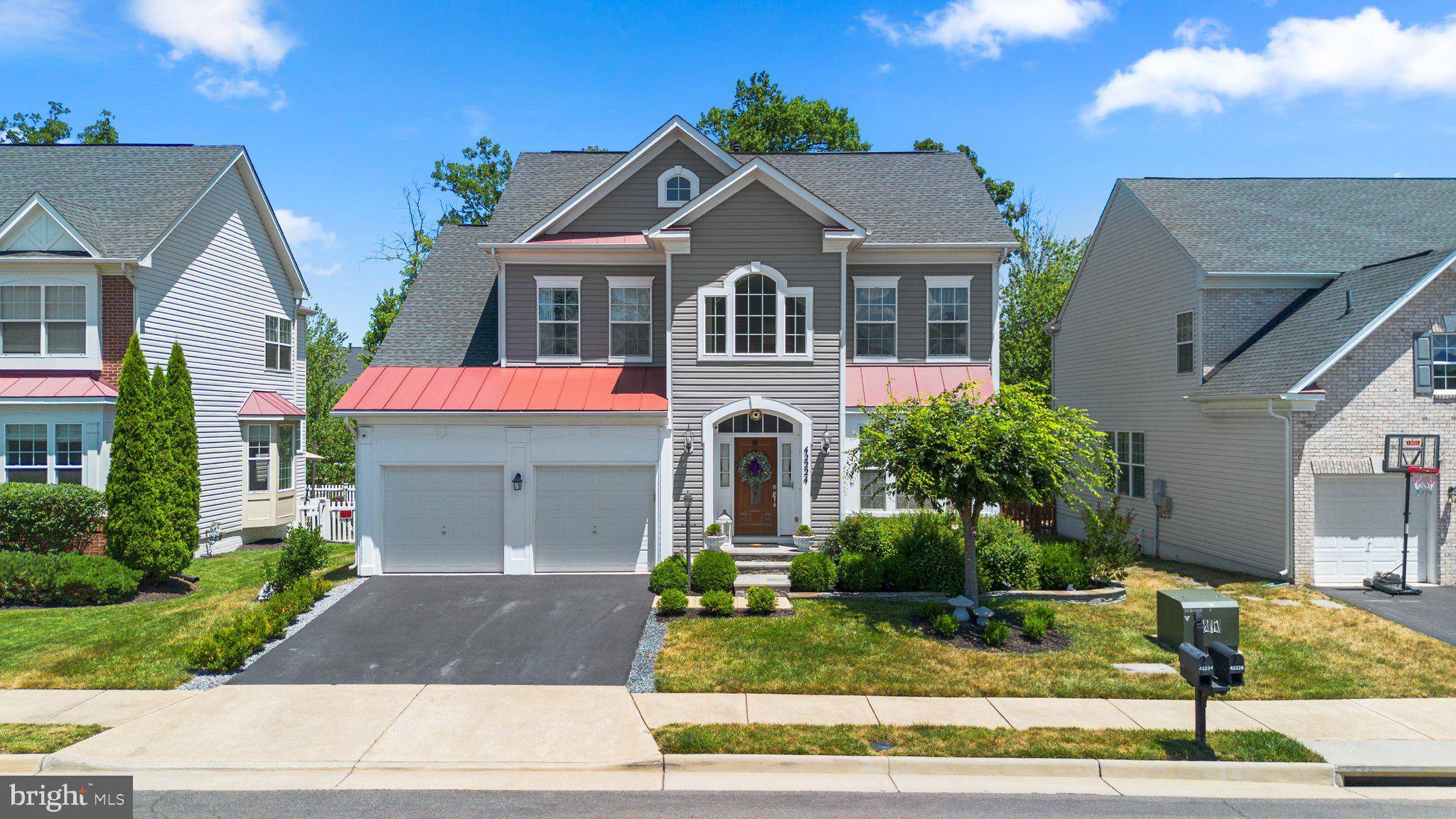 Chantilly, VA 20152,42224 HEATHMAN PL