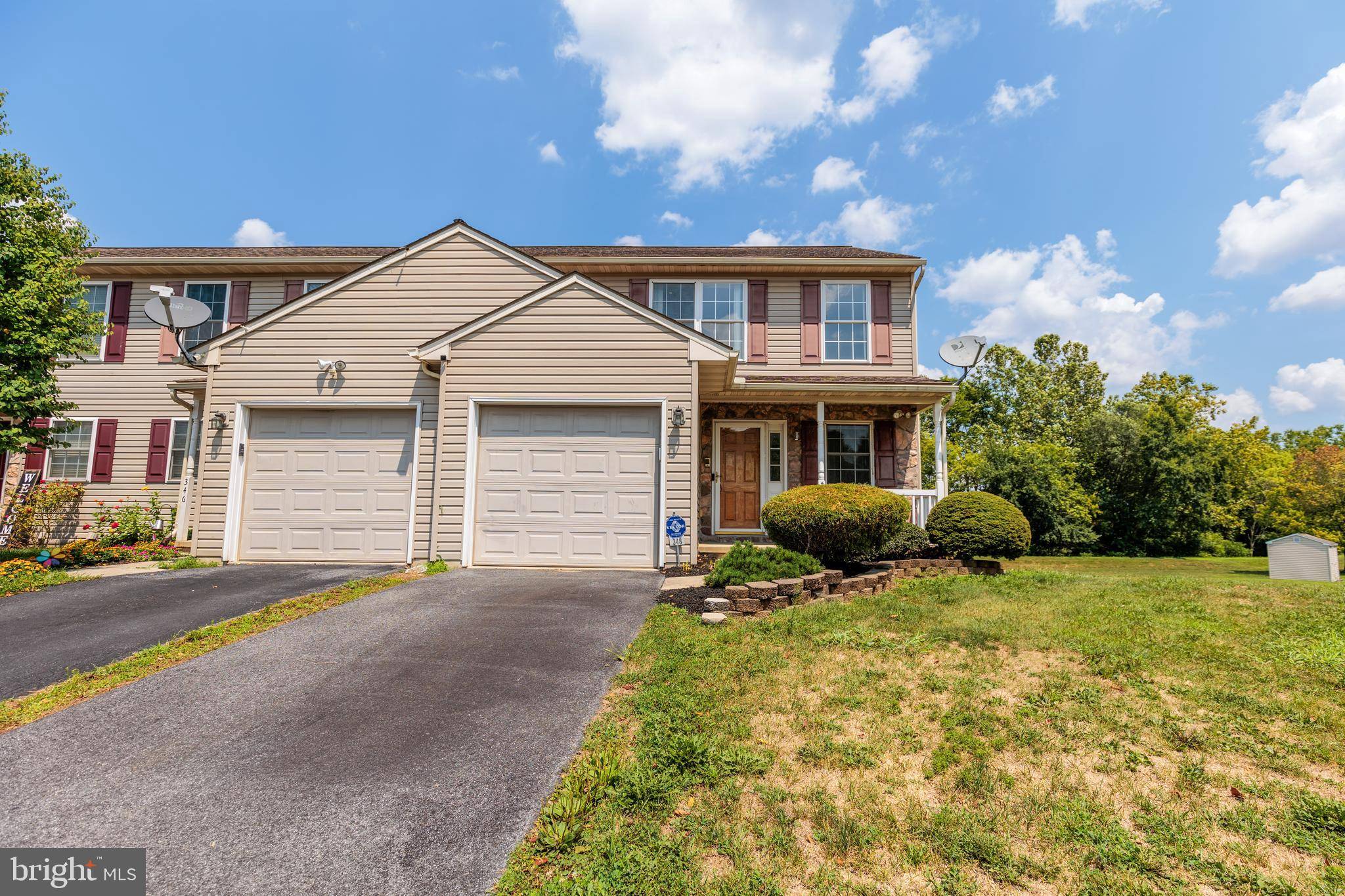 Lancaster, PA 17603,348 YORKSHIRE DR