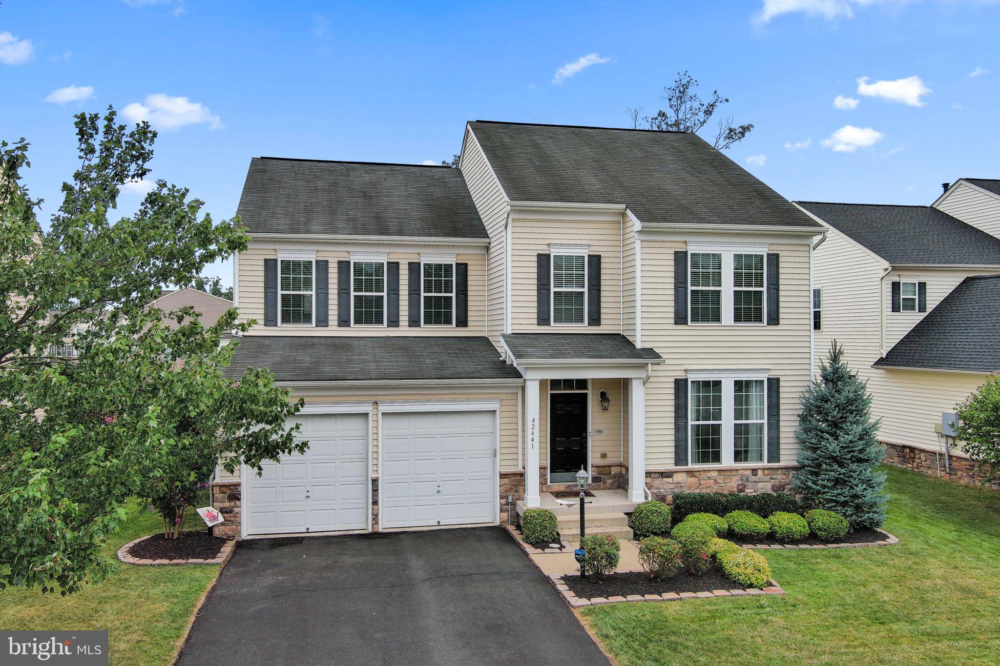 Ashburn, VA 20148,42441 NICKENS PL