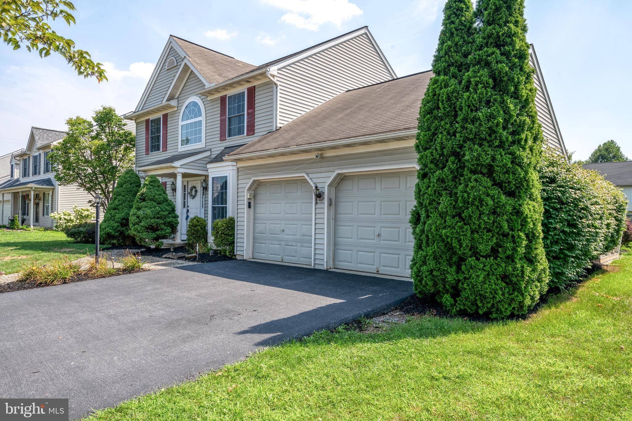 Lititz, PA 17543,227 DEERFIELD LN