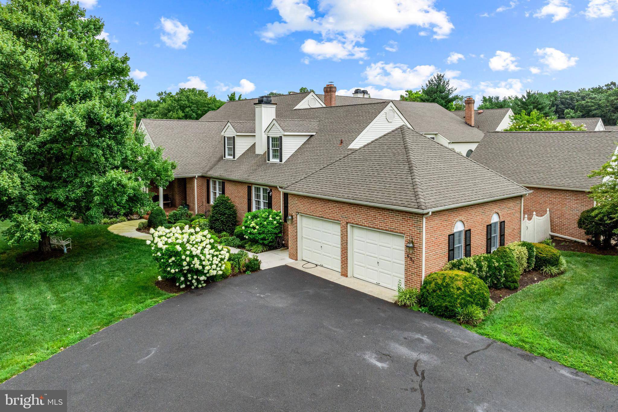 Moorestown, NJ 08057,431 MALLARD LN