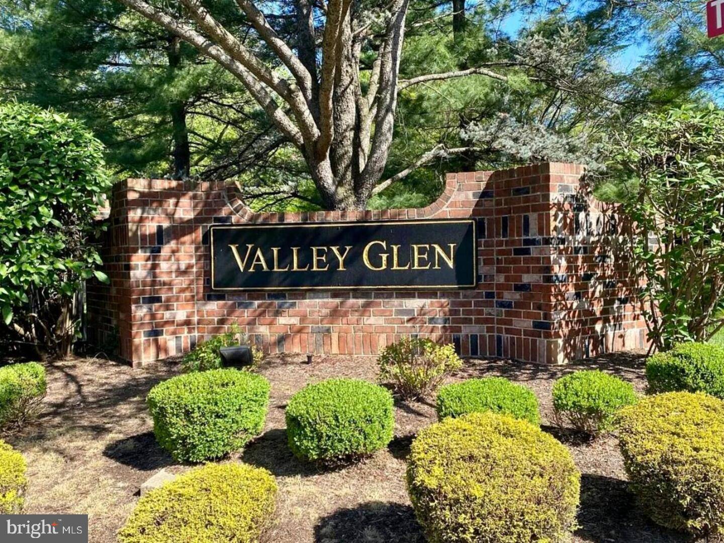 Elkins Park, PA 19027,1706 VALLEY GLEN RD #161