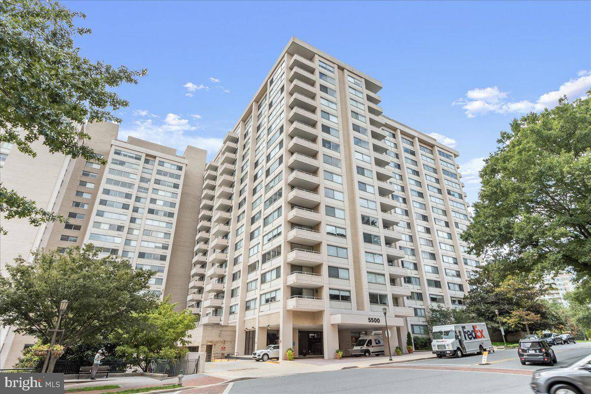 Chevy Chase, MD 20815,5500 FRIENDSHIP BLVD #1419N