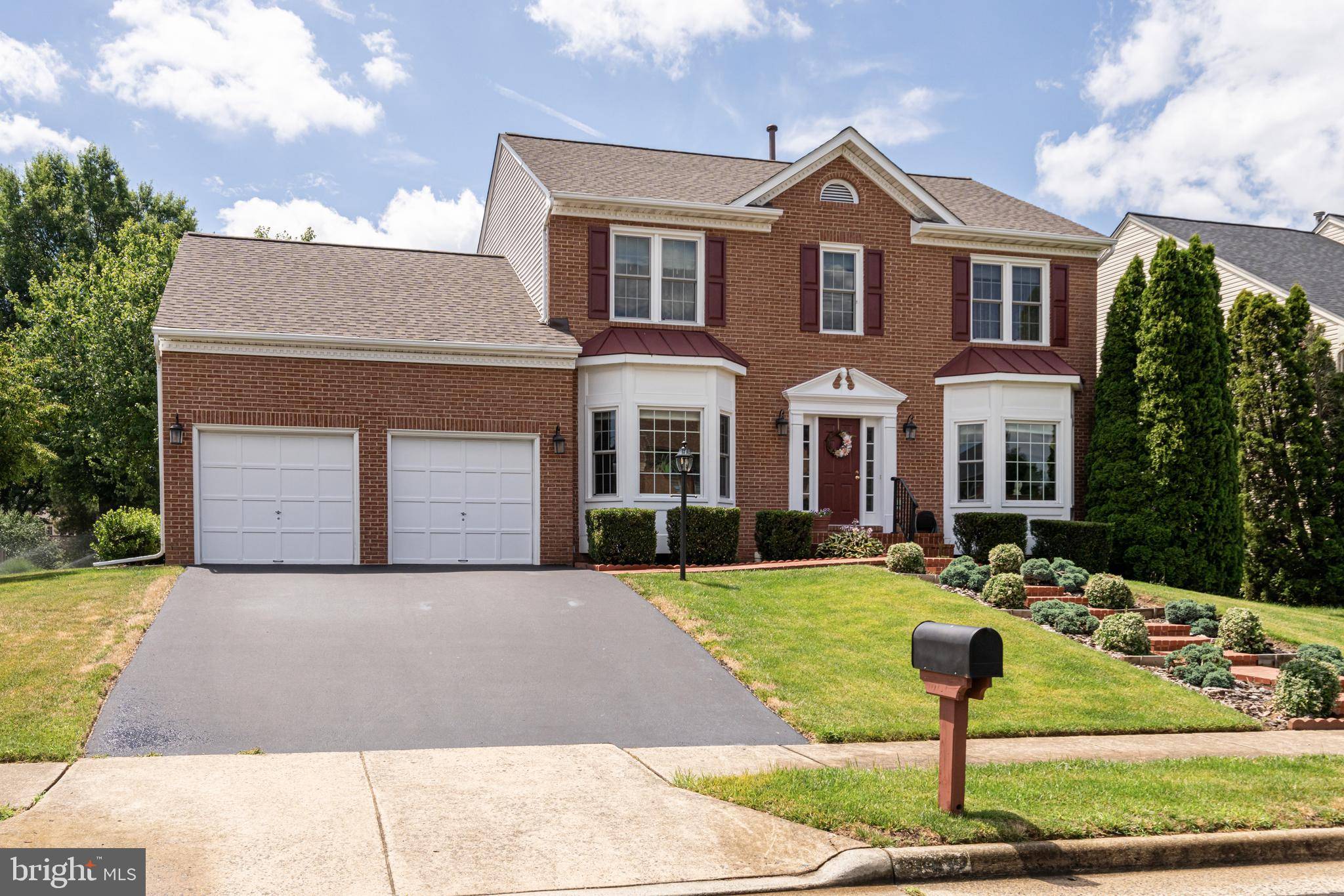 Chantilly, VA 20151,13902 LEETON CIR