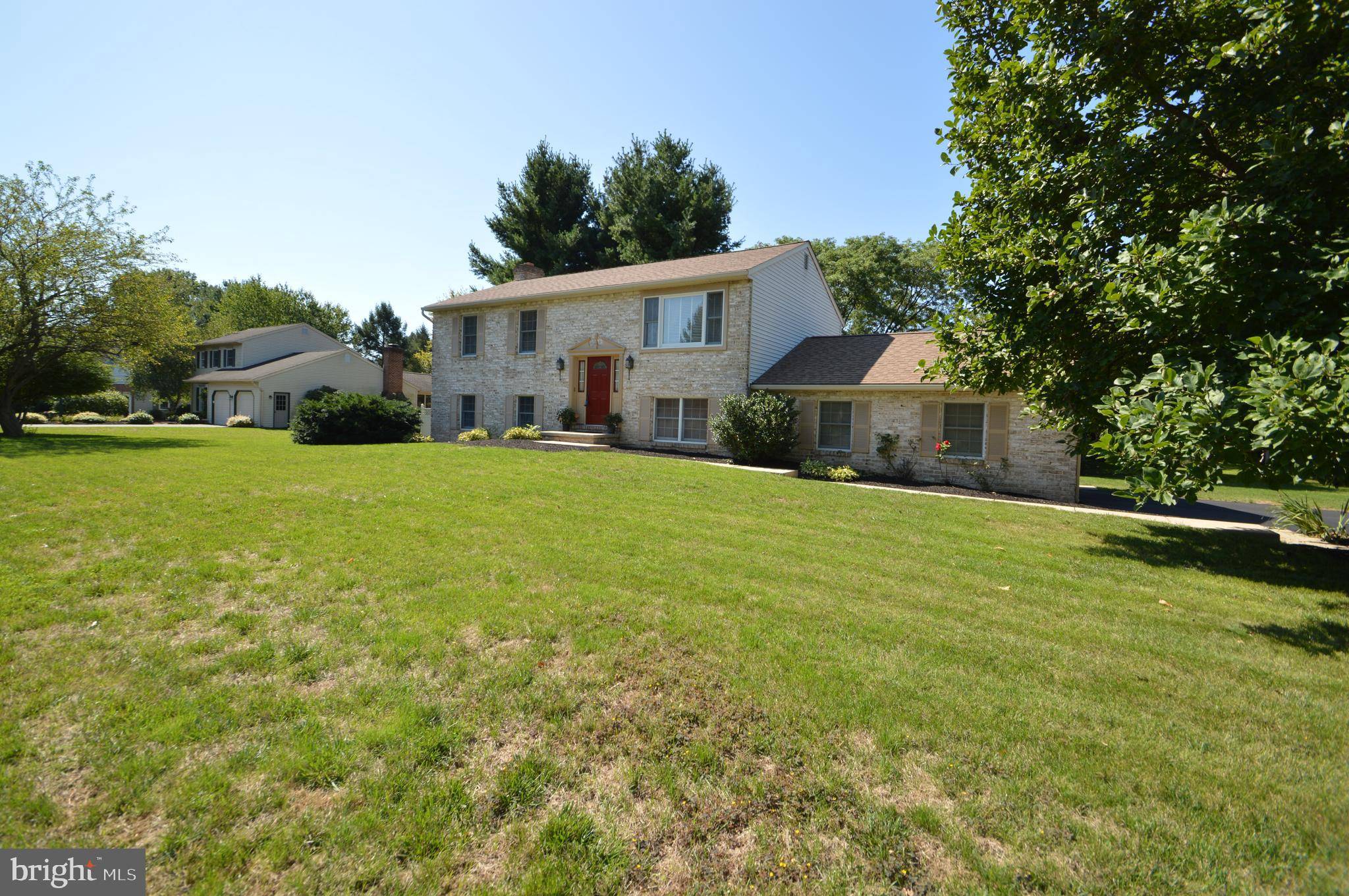 Landisville, PA 17538,1501 EDINBOROUGH CIR