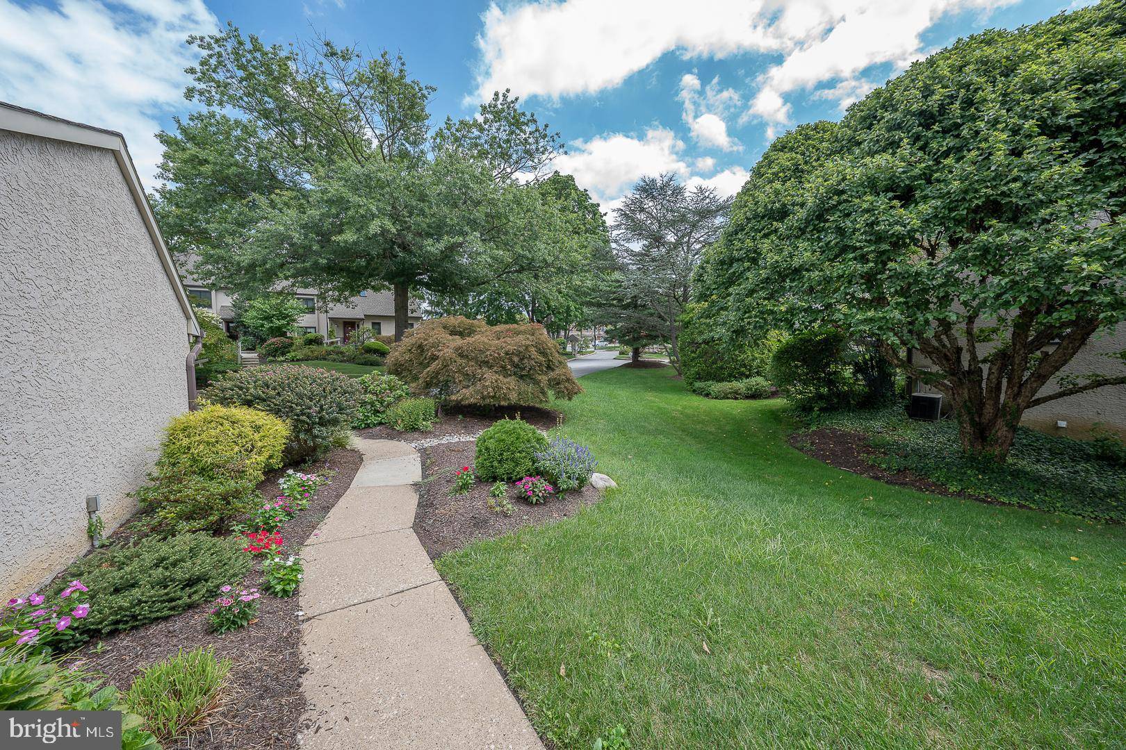 Media, PA 19063,7 OAKMONT PL