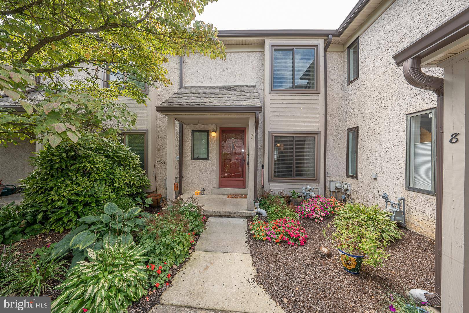 Media, PA 19063,7 OAKMONT PL