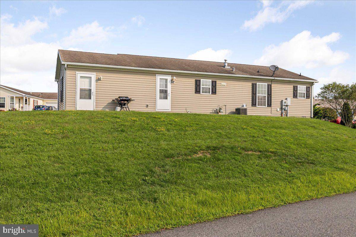 Bechtelsville, PA 19505,10 BLACKBIRD CT