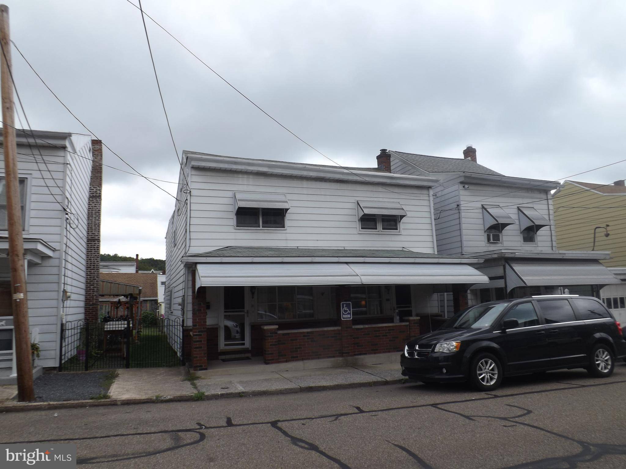 Saint Clair, PA 17970,141-143 N MILL ST