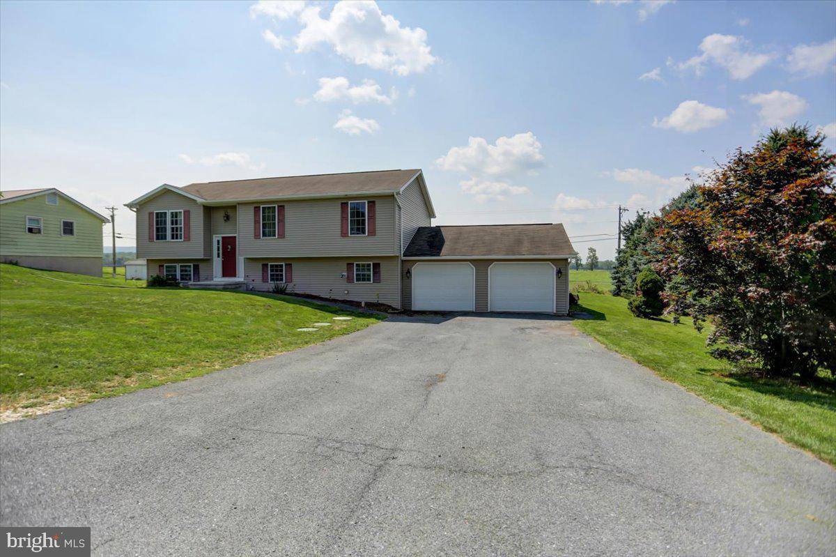 Shippensburg, PA 17257,25 CARLA DR