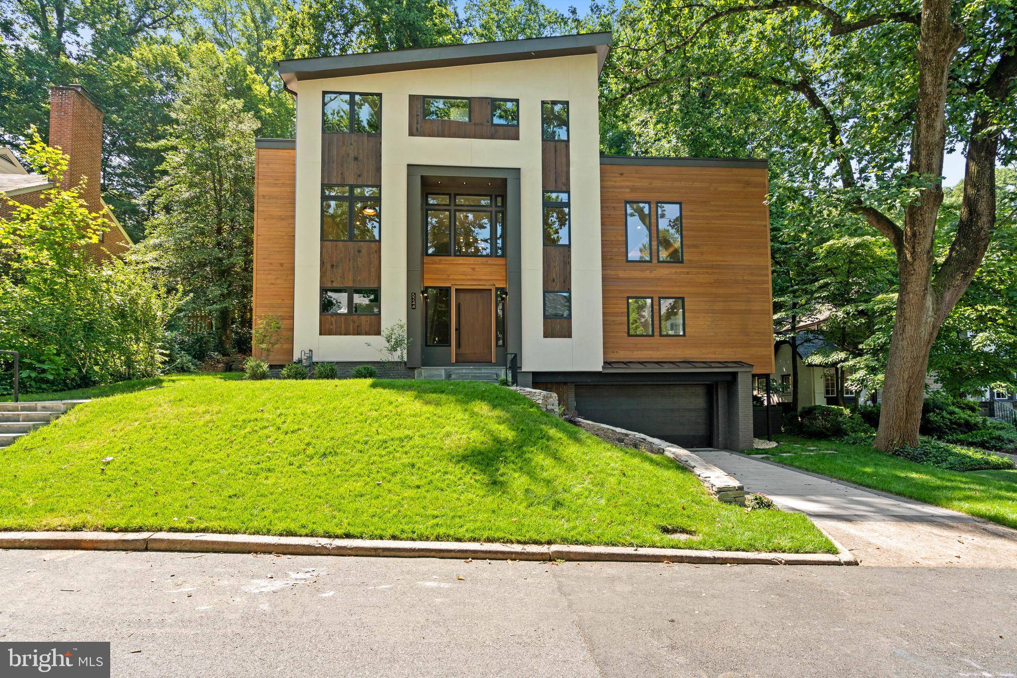 Washington, DC 20016,5244 WATSON ST NW