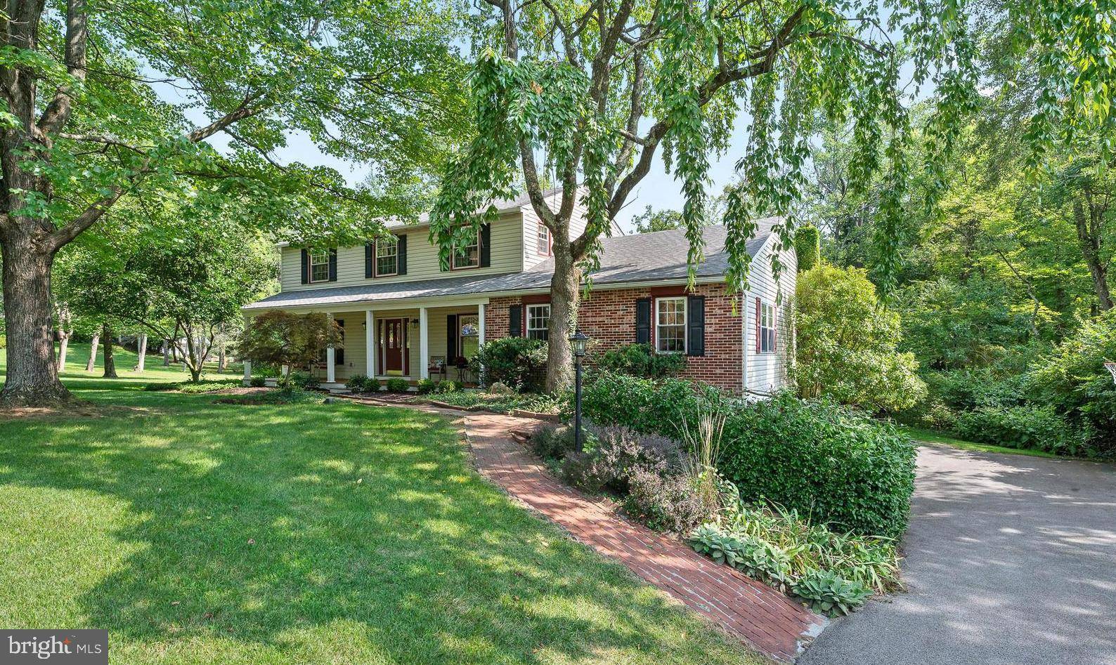 Newtown Square, PA 19073,3654 WAYNESFIELD DR