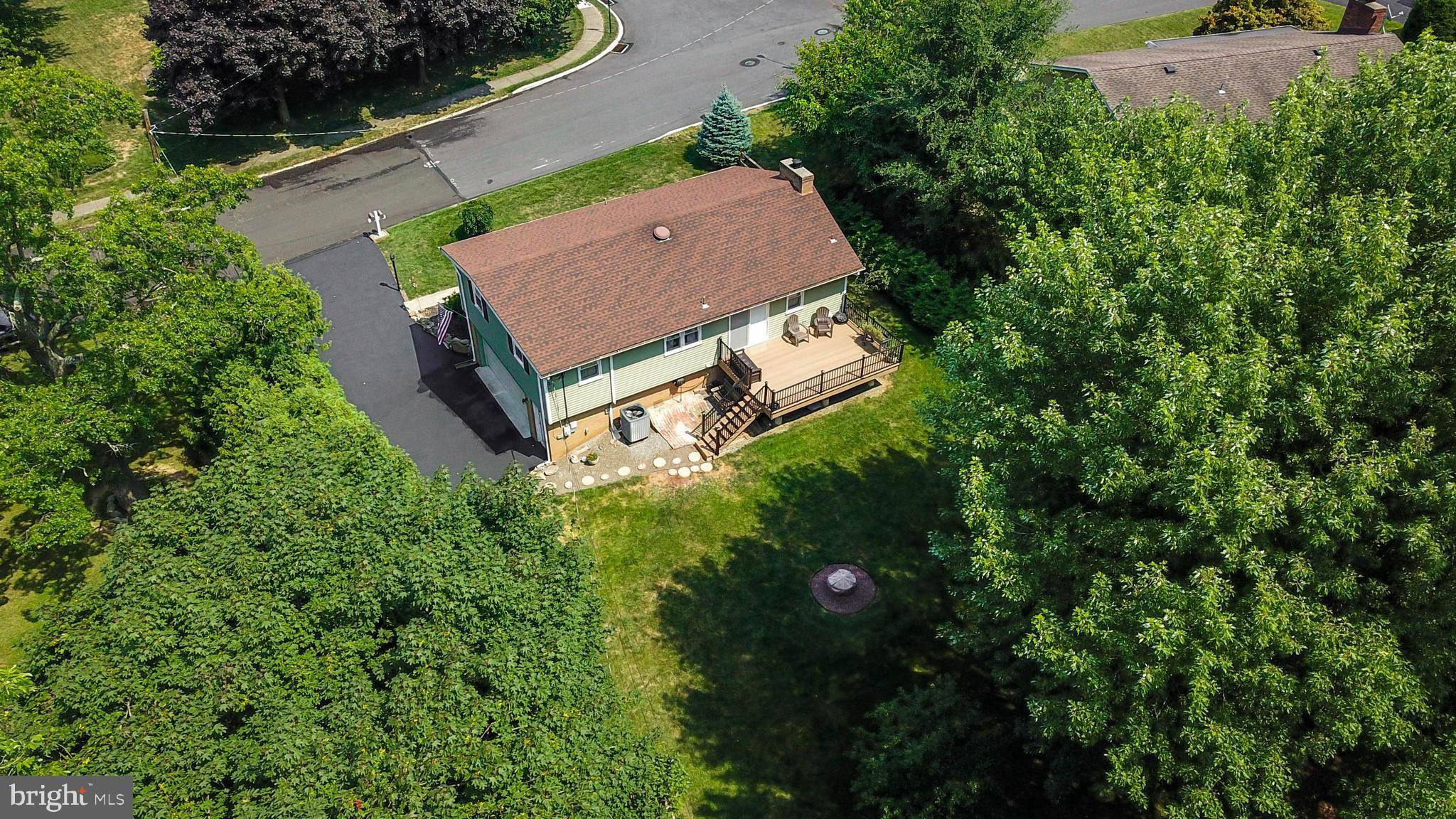 Alburtis, PA 18011,421 CHESTNUT CIR W