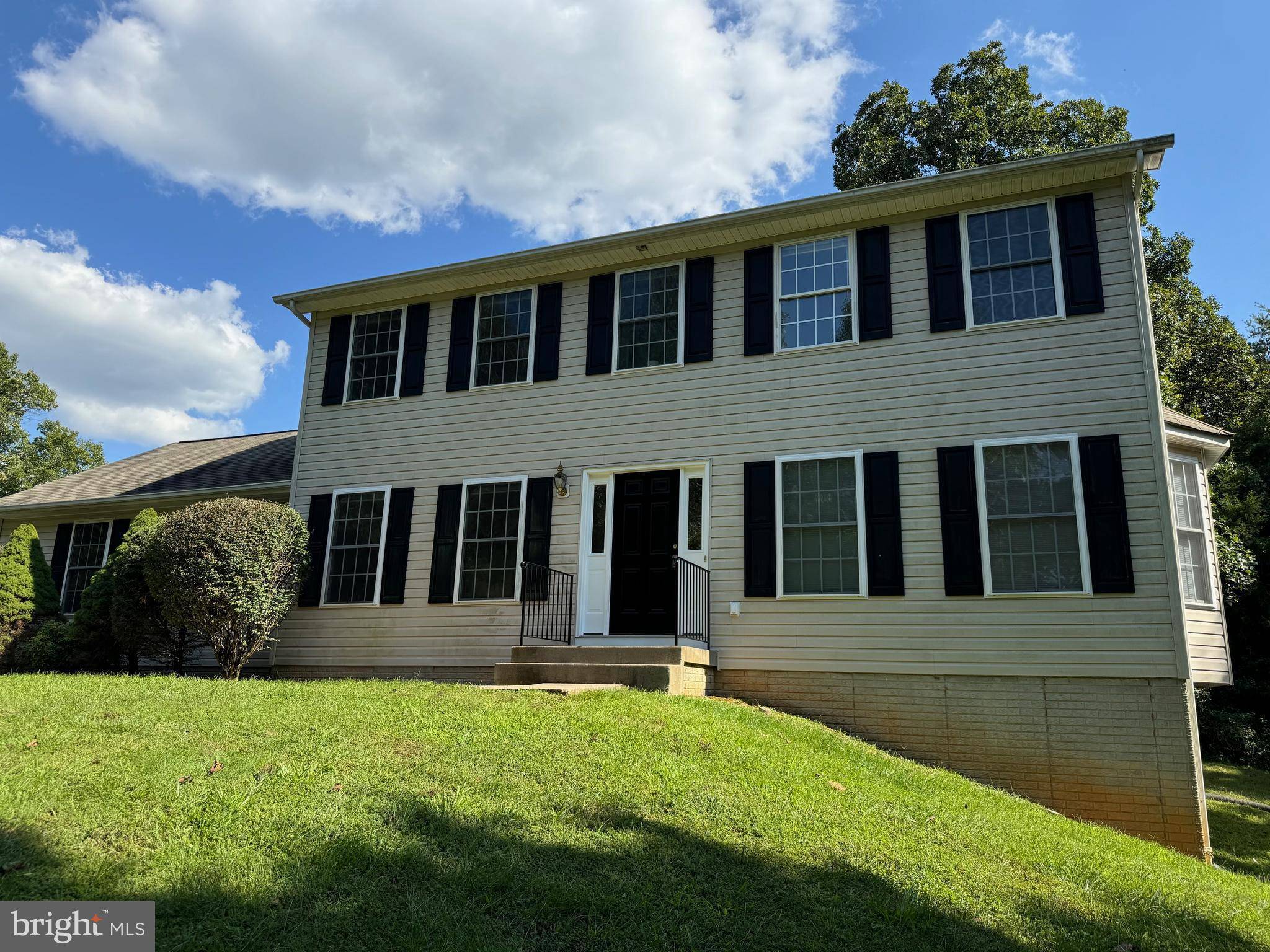 Culpeper, VA 22701,12089 STONEHOUSE MOUNTAIN