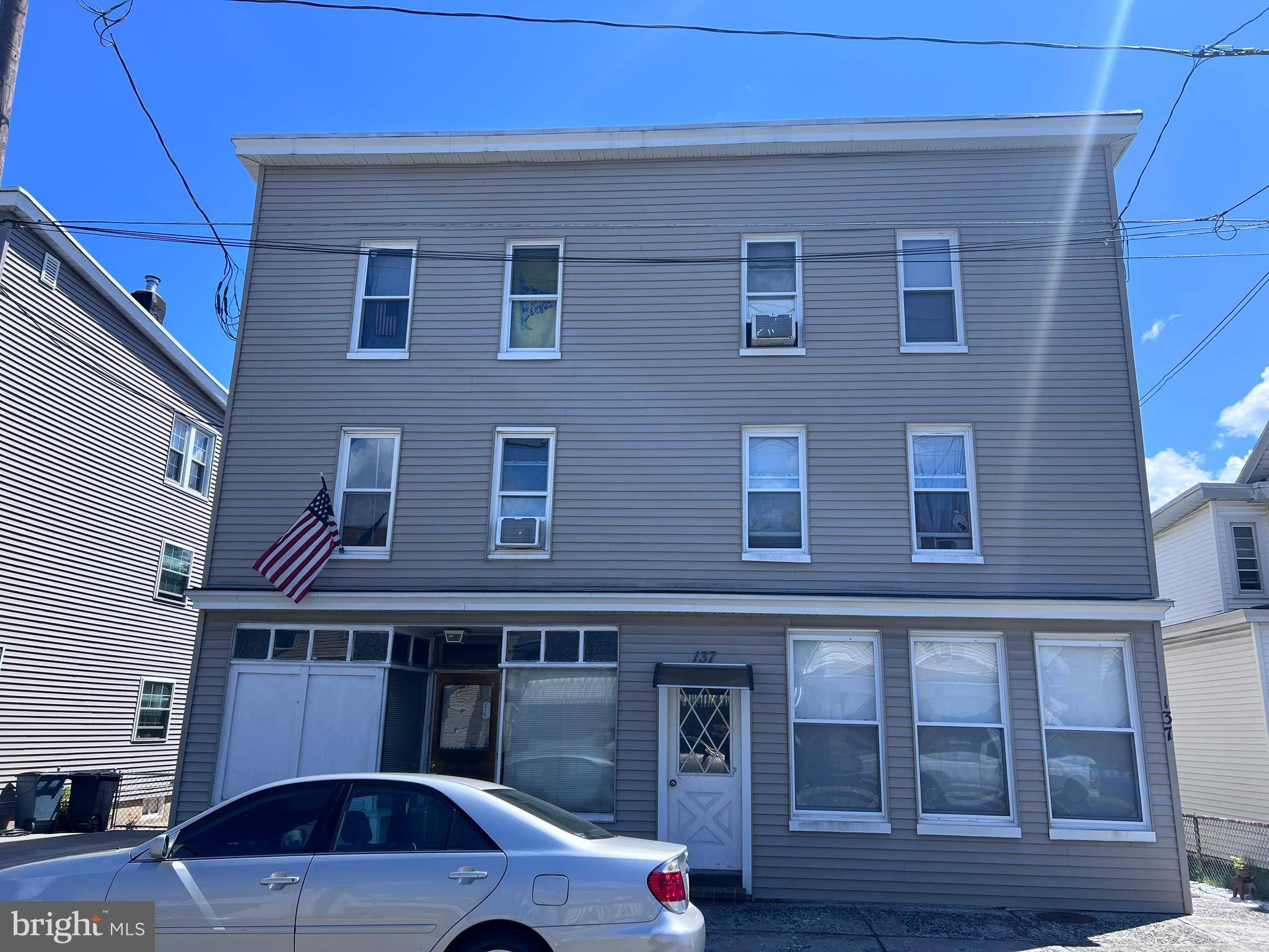 Summit Hill, PA 18250,137 E WHITE ST