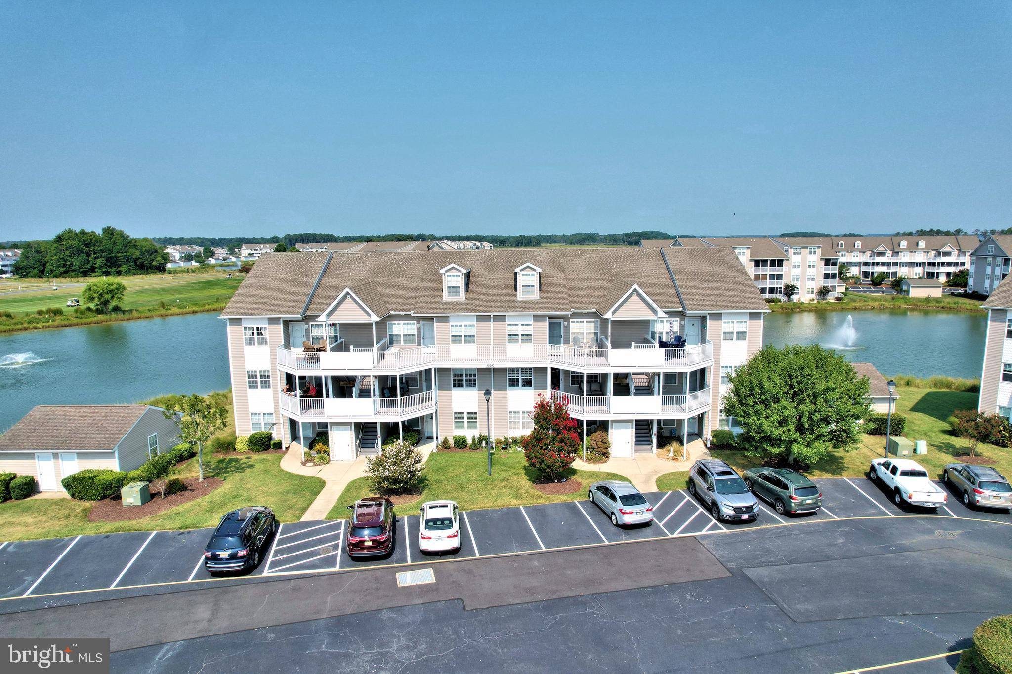 Ocean View, DE 19970,30397 PAVILION DR #11-3