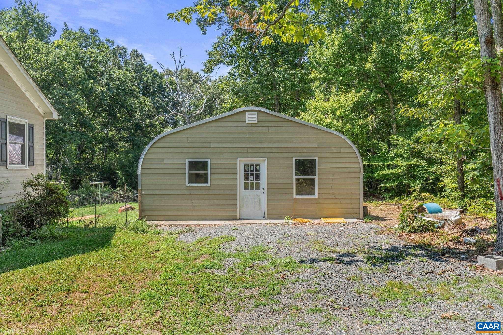 Scottsville, VA 24590,773 BEALS LN