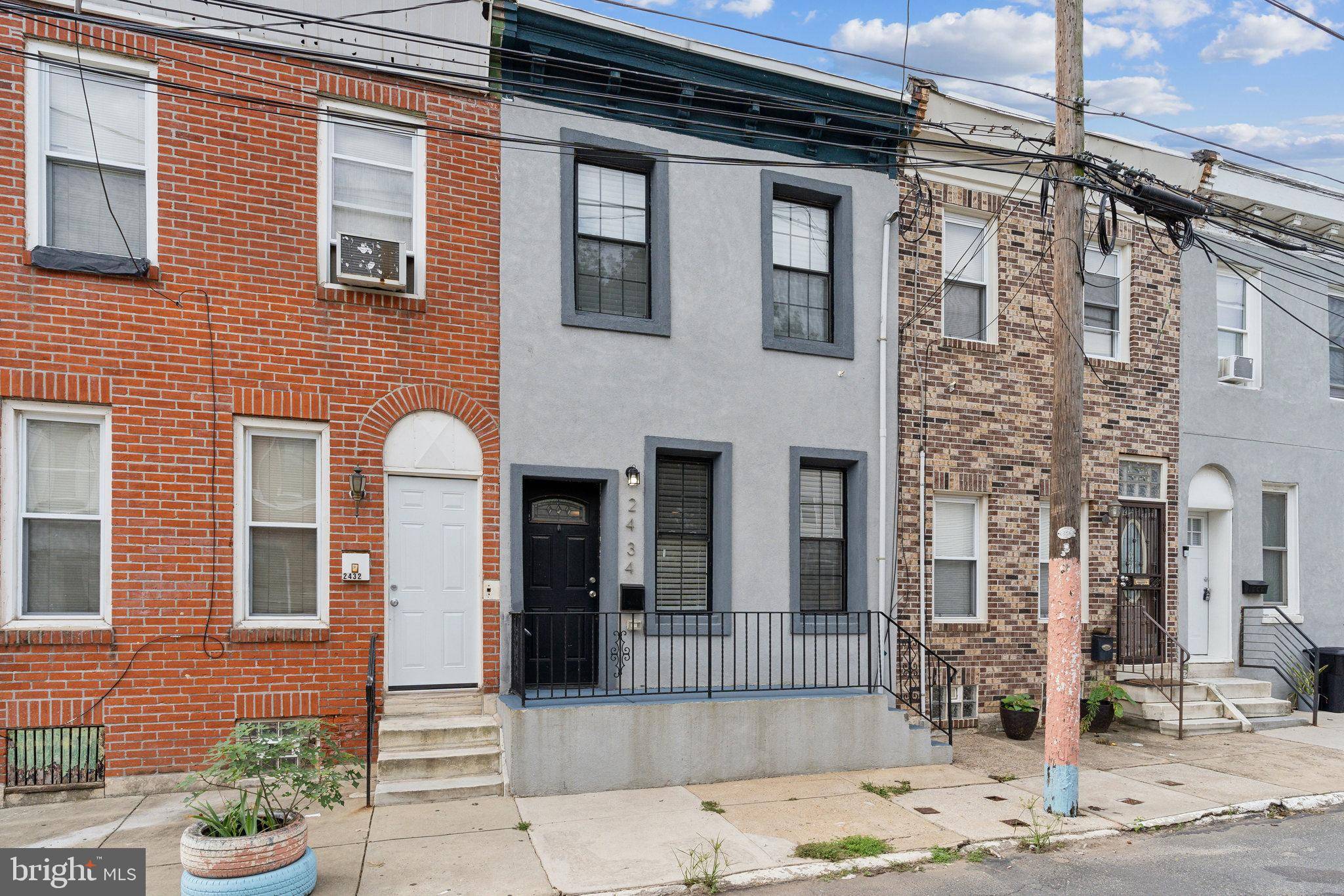 Philadelphia, PA 19121,2434 W SEYBERT ST