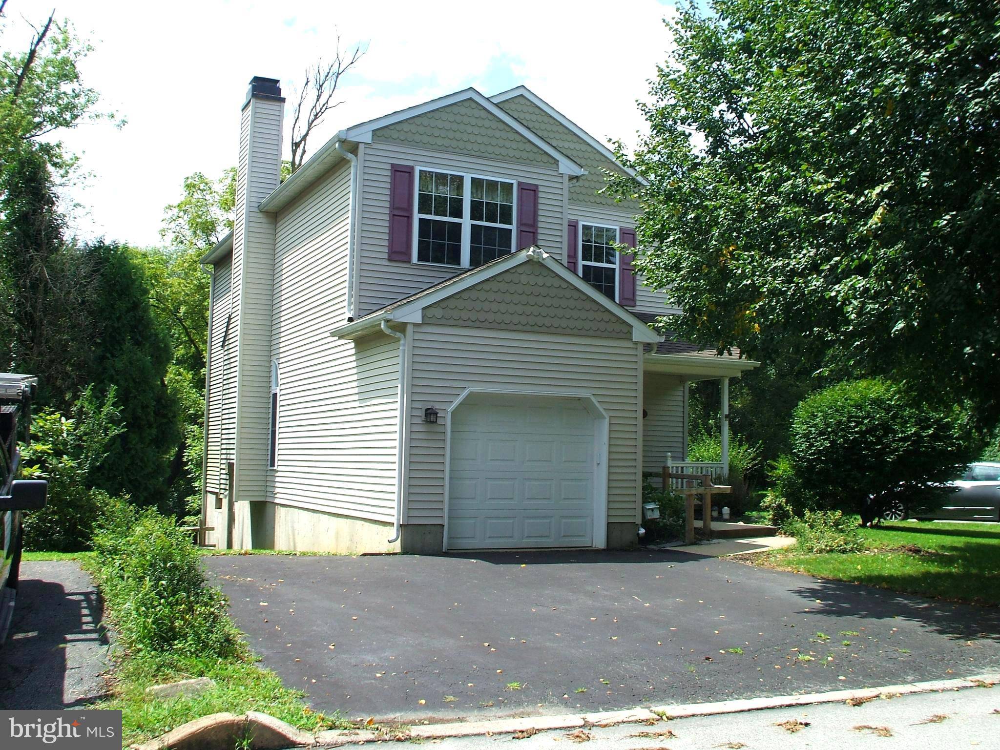 West Chester, PA 19382,606 PICKET WAY