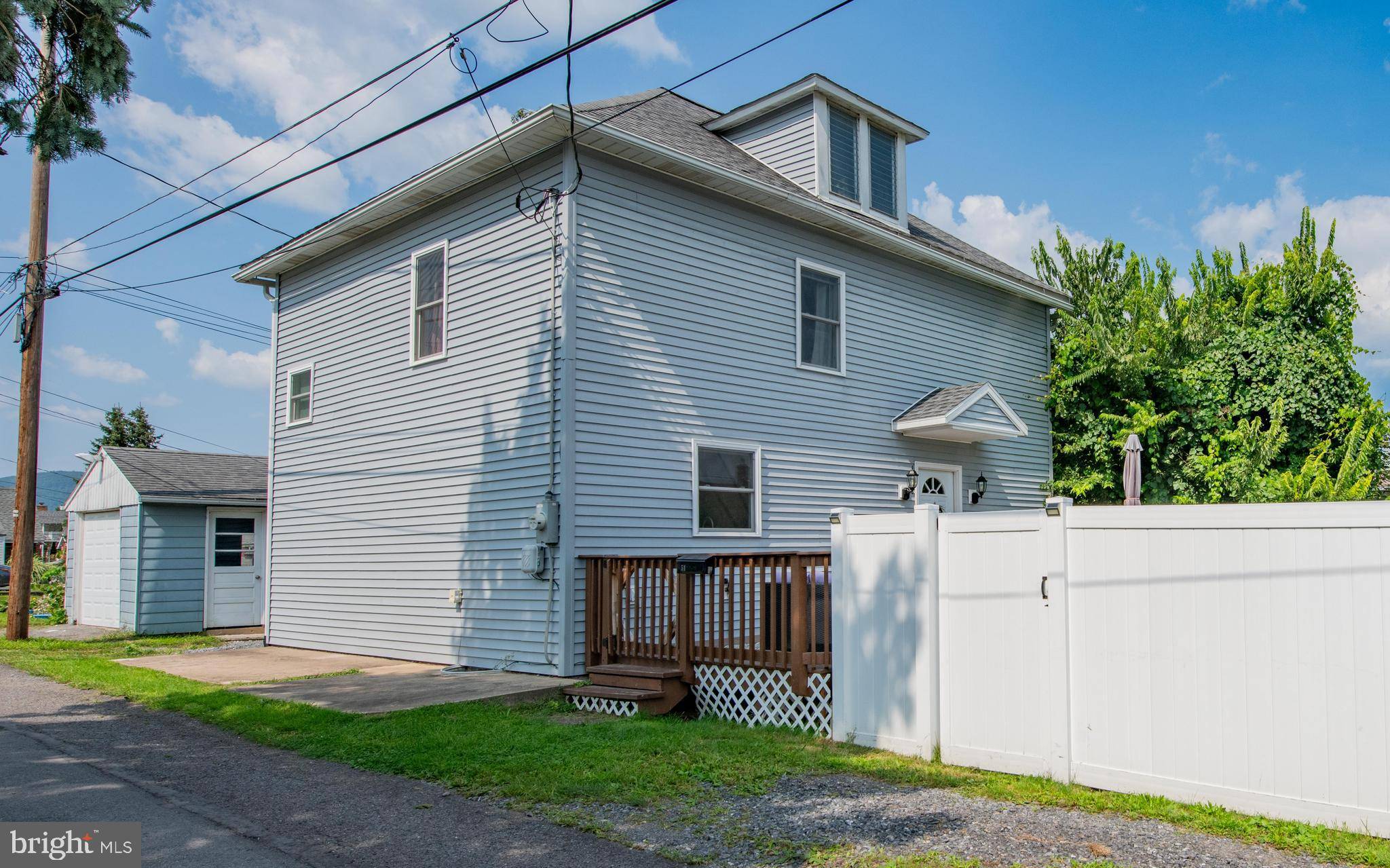 Lock Haven, PA 17745,51 LINDEN STREET