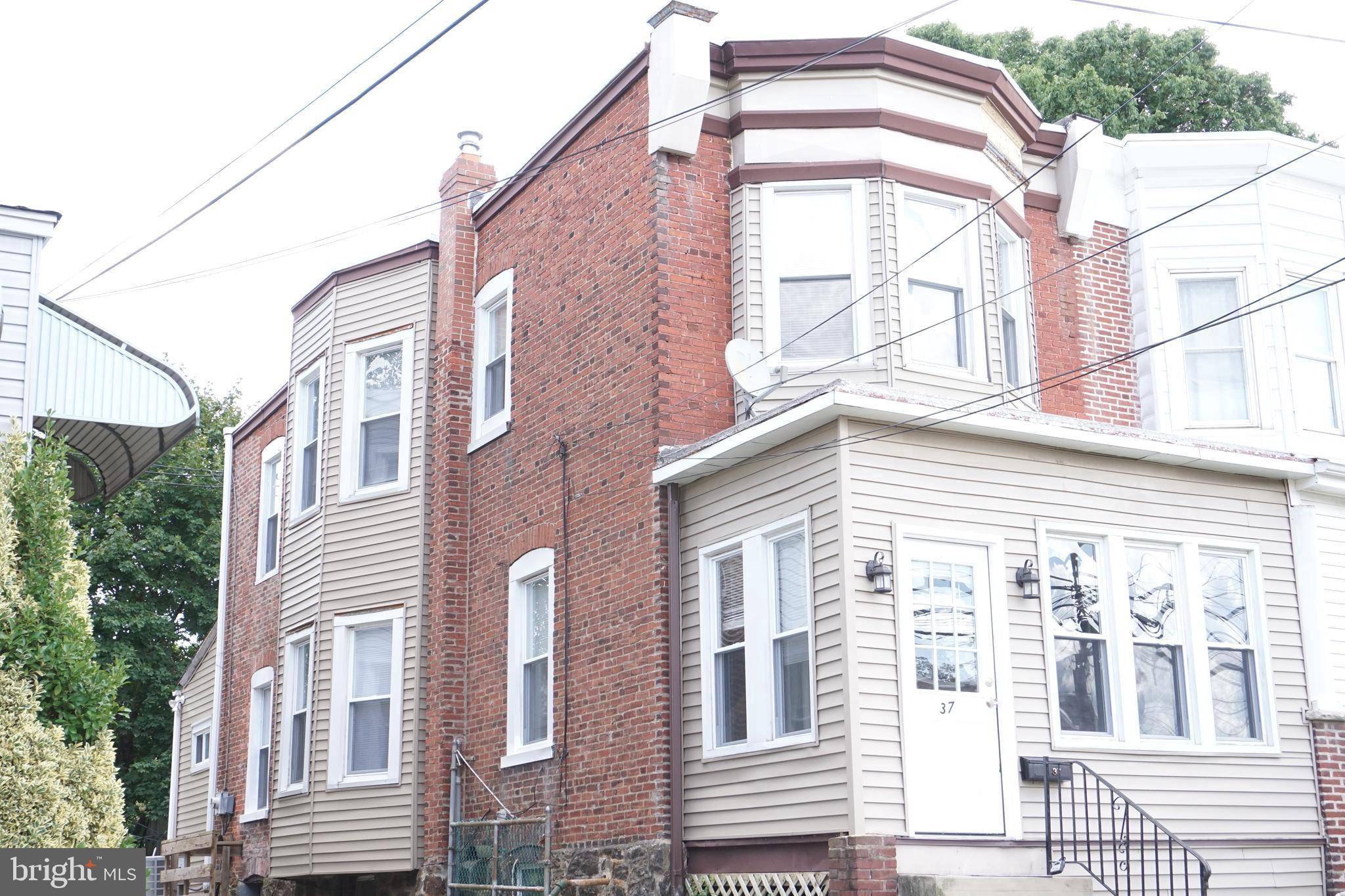 Clifton Heights, PA 19018,37 WALNUT ST