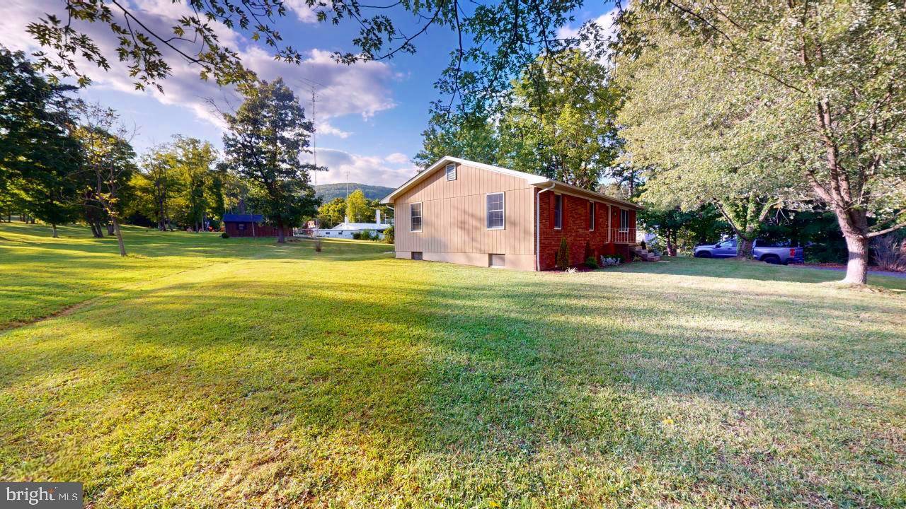 Keyser, WV 26726,81 MAPLE SUGAR LN