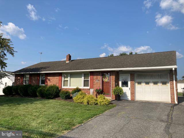 New Holland, PA 17557,309 N RAILROAD AVE