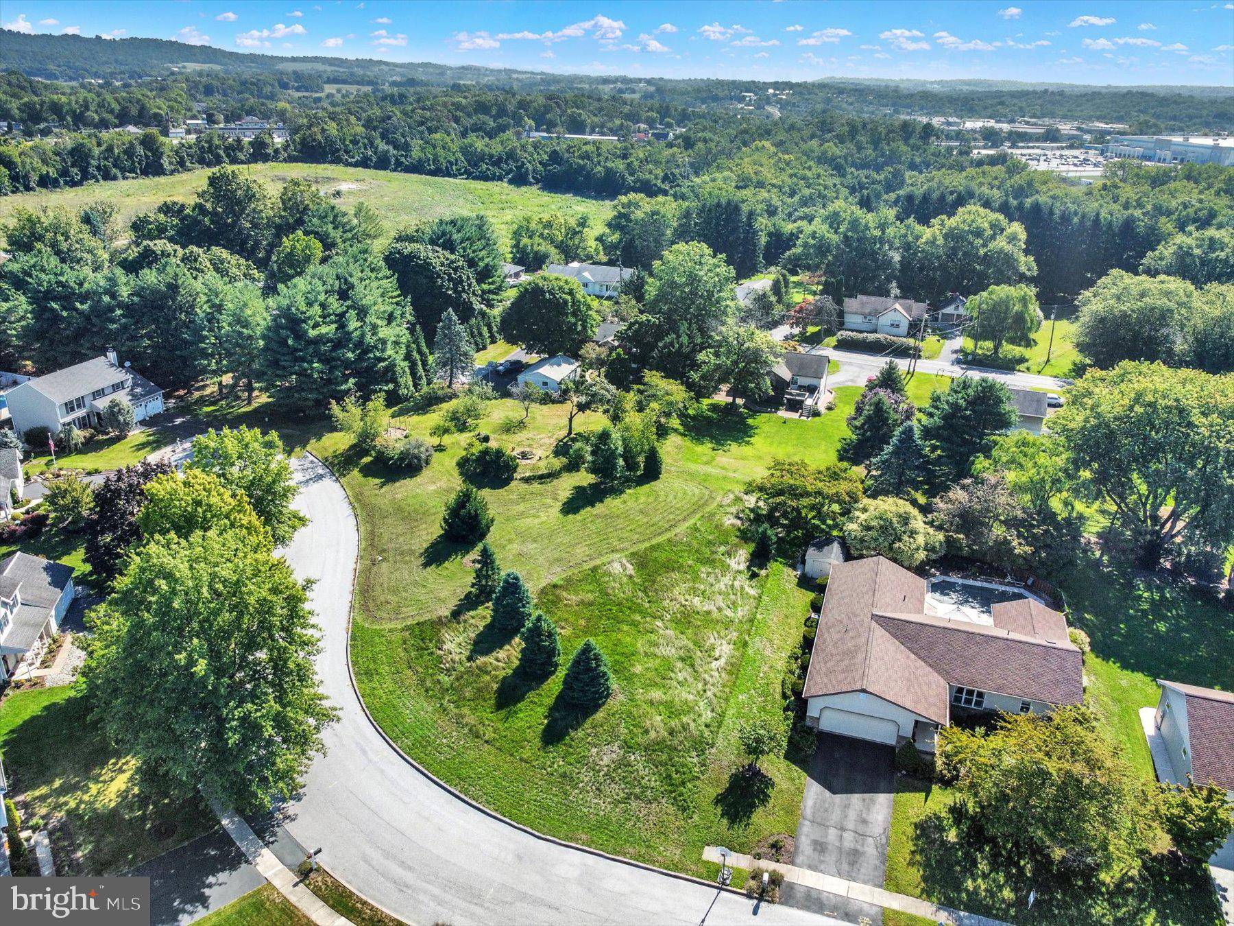 Lewisberry, PA 17339,0 CATHERINE CT