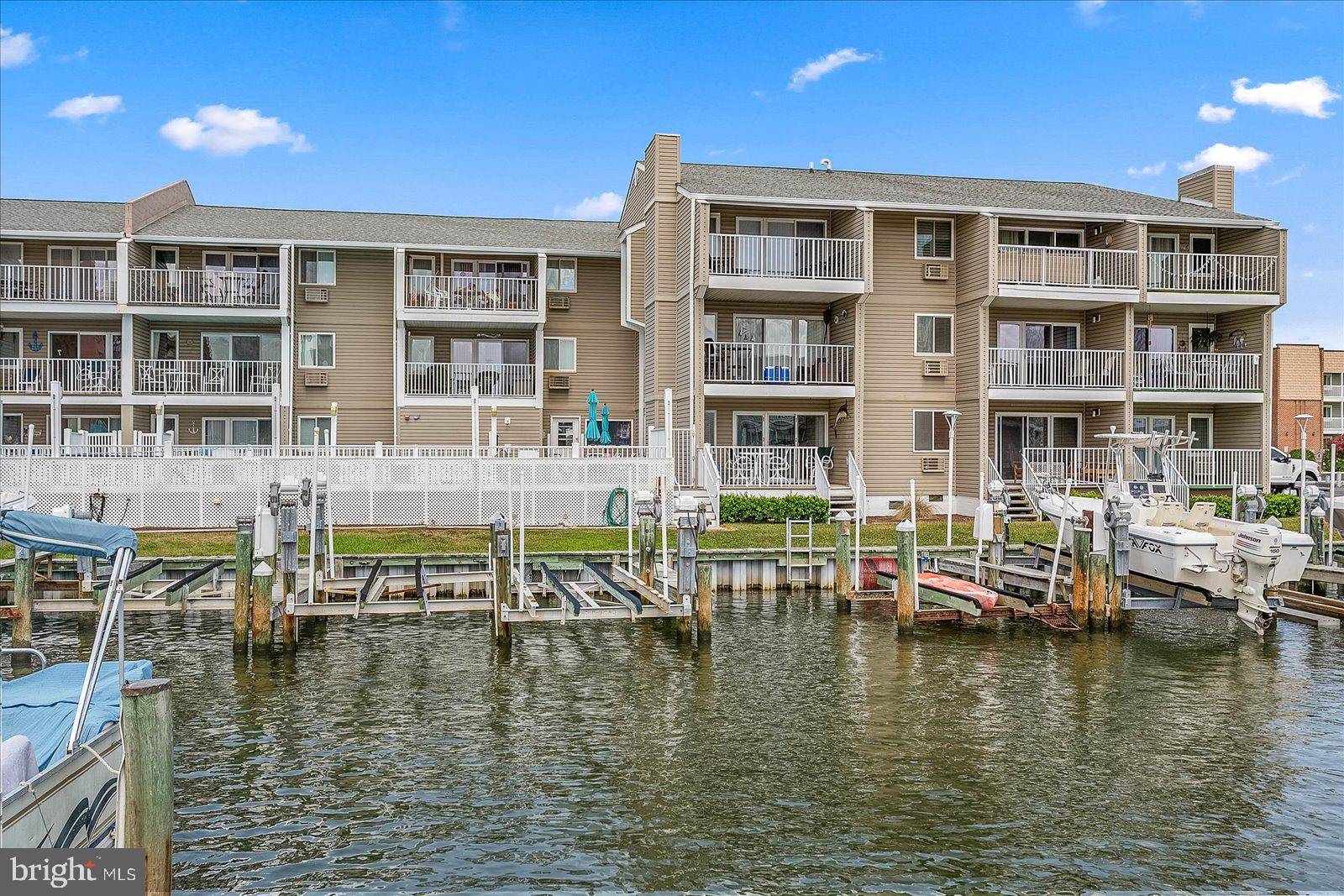 Ocean City, MD 21842,731 MOORING RD #309